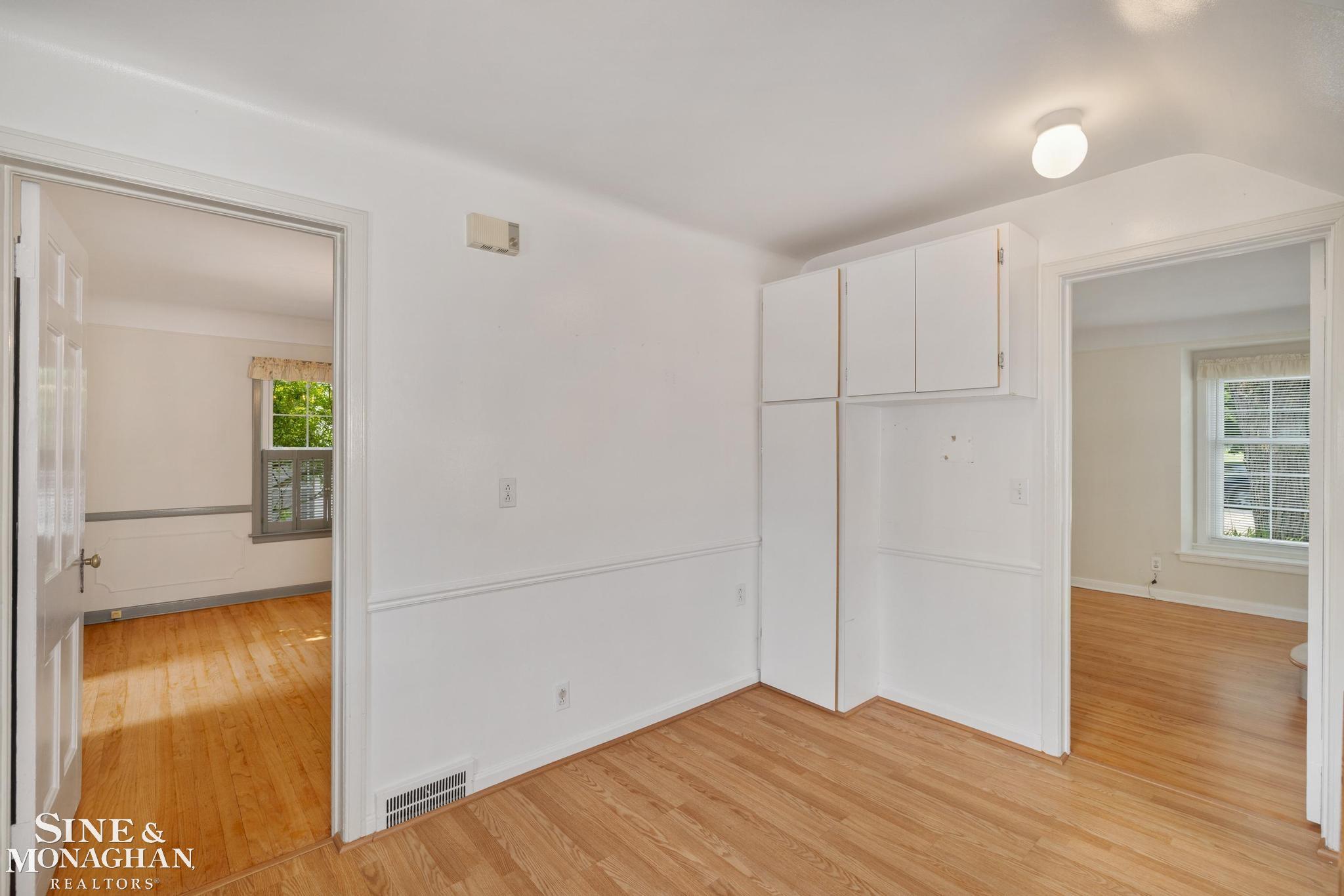 1396 Vernier Road Property Photo 14