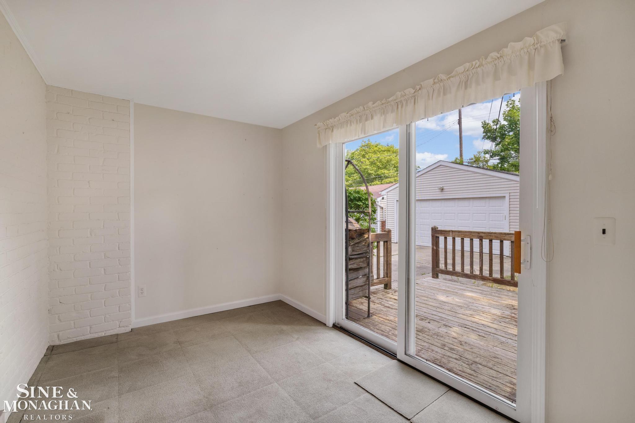 1396 Vernier Road Property Photo 18