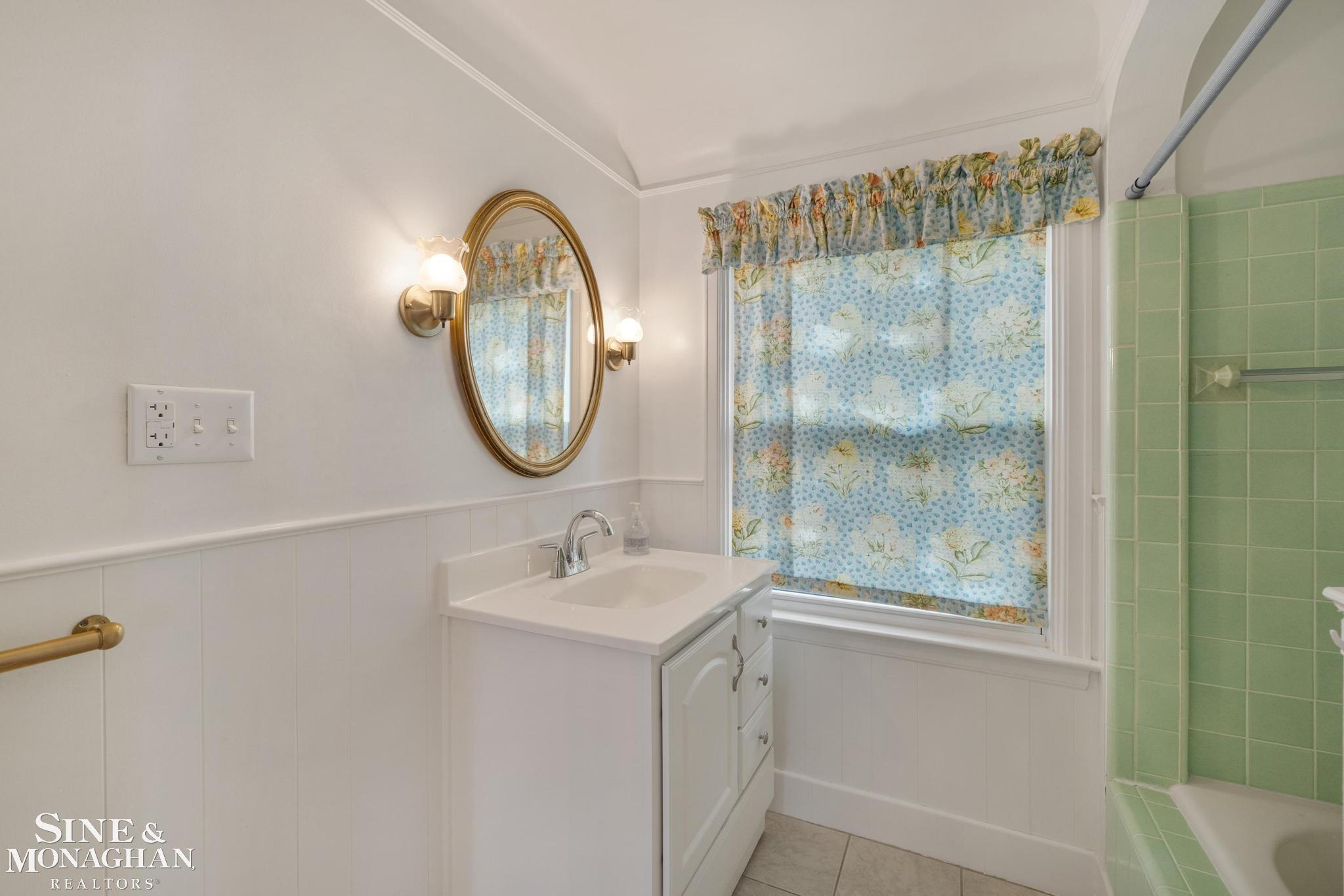 1396 Vernier Road Property Photo 23