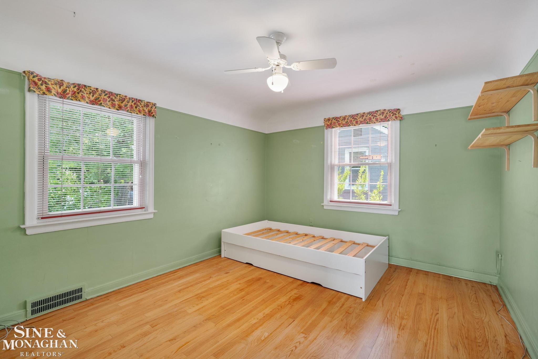 1396 Vernier Road Property Photo 26