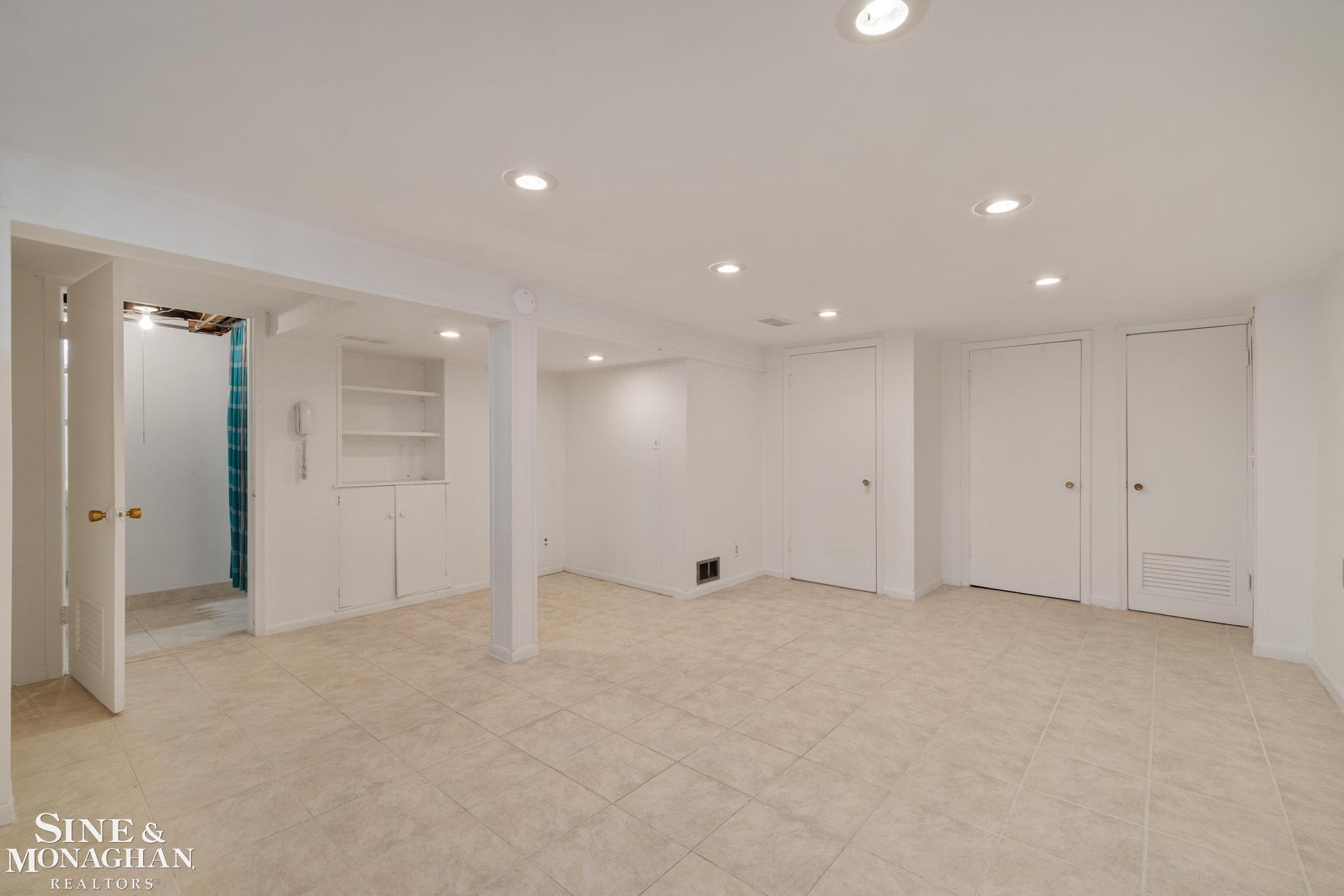 1396 Vernier Road Property Photo 28