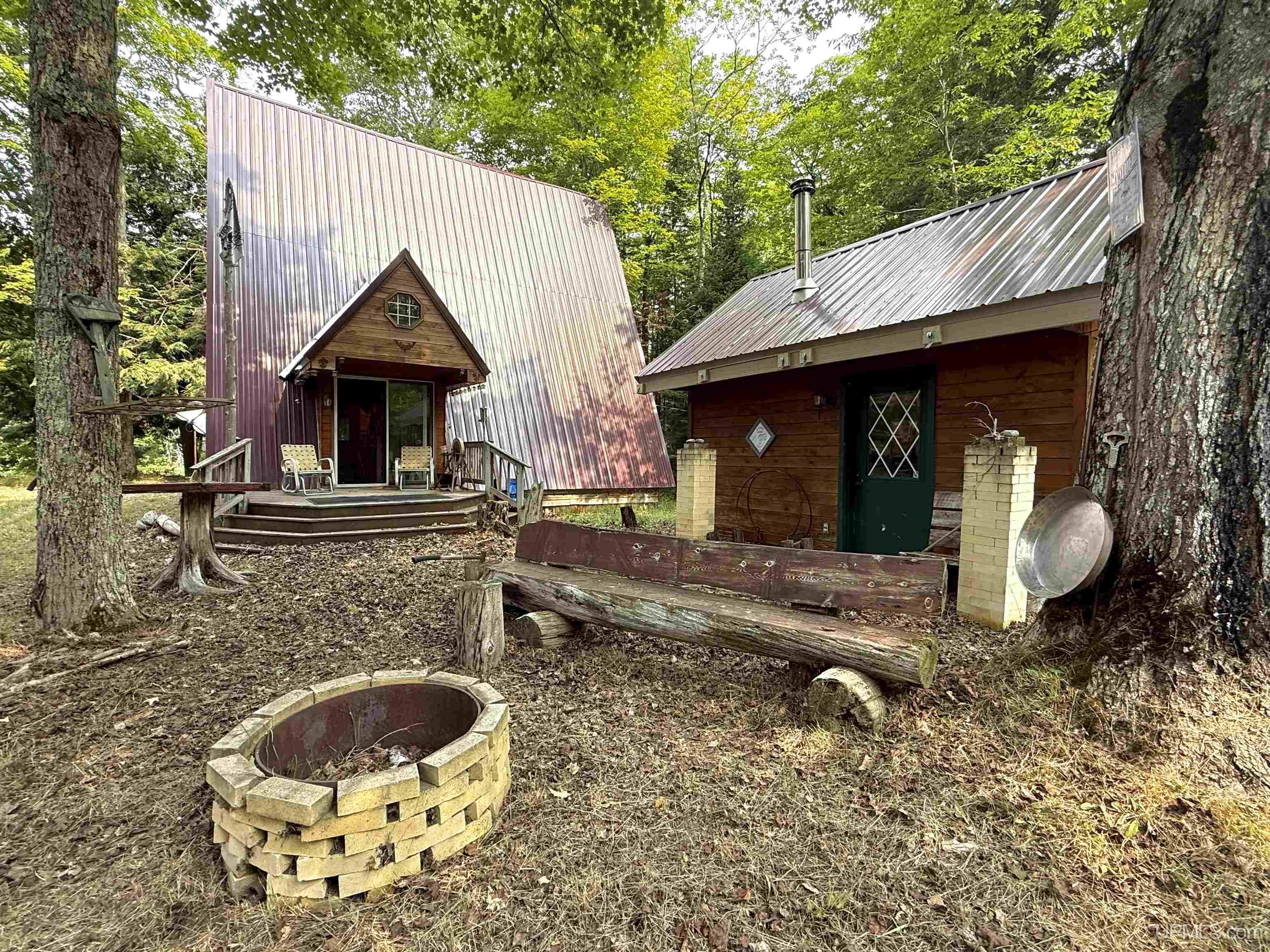 2495 N Rice Road Property Photo 1