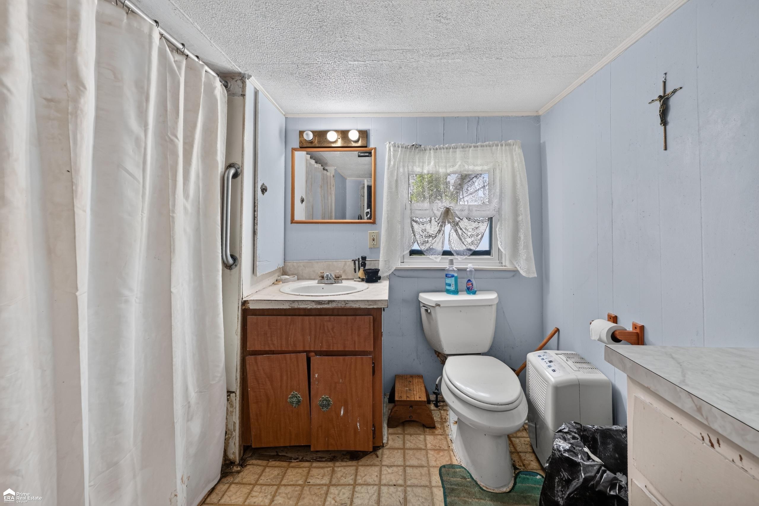 5472 Cemetery Road Property Photo 15