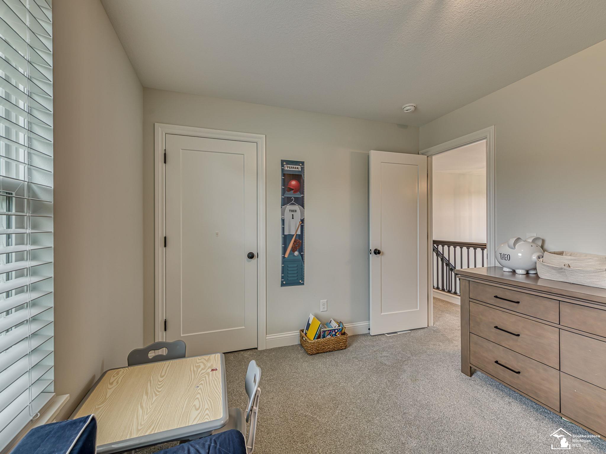 9395 Village Meadows Drive Property Photo 13
