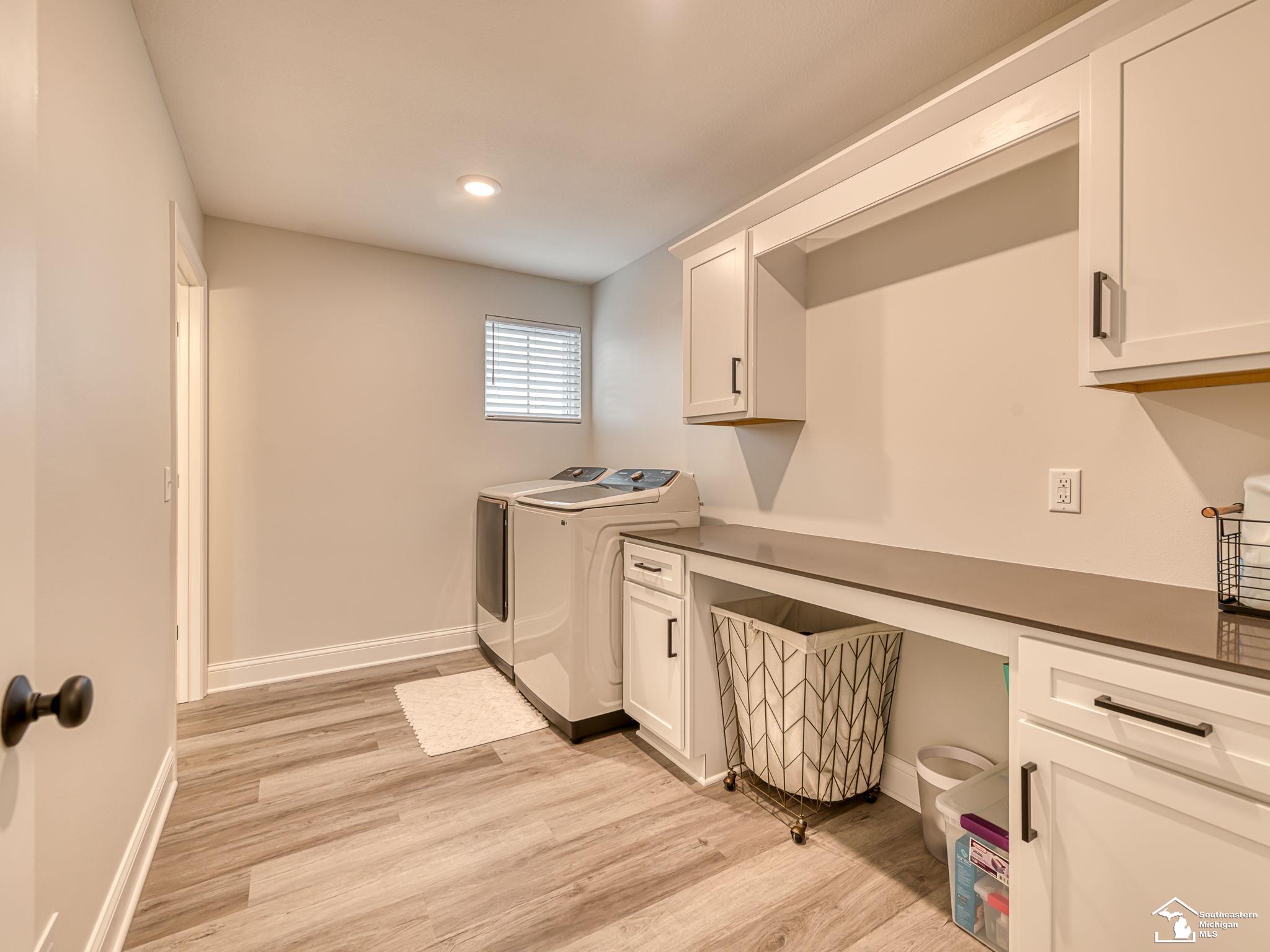 9395 Village Meadows Drive Property Photo 17