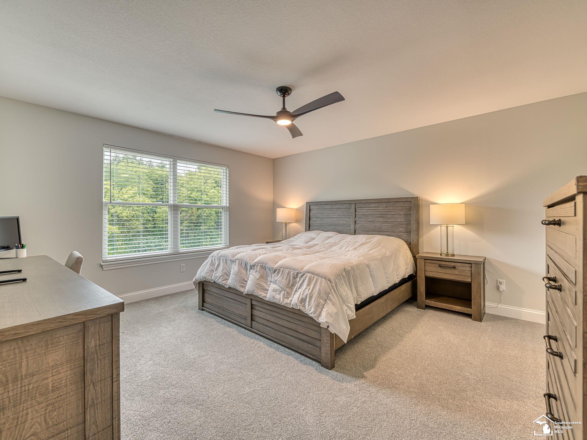 9395 Village Meadows Drive Property Photo 24