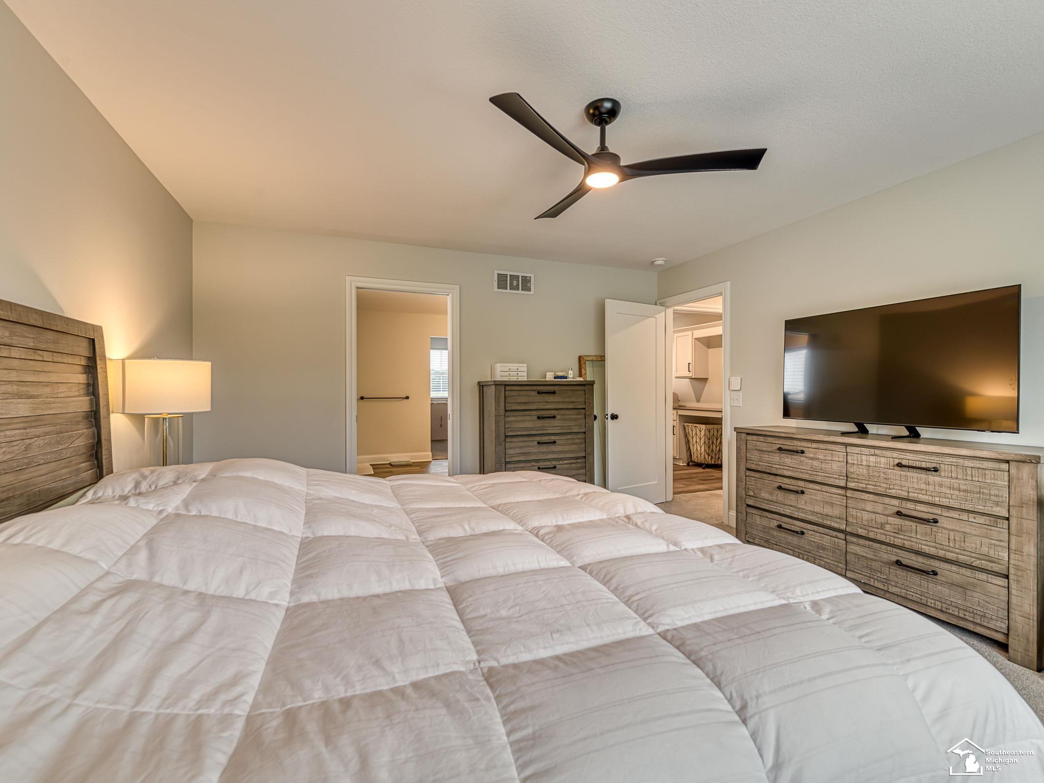 9395 Village Meadows Drive Property Photo 25