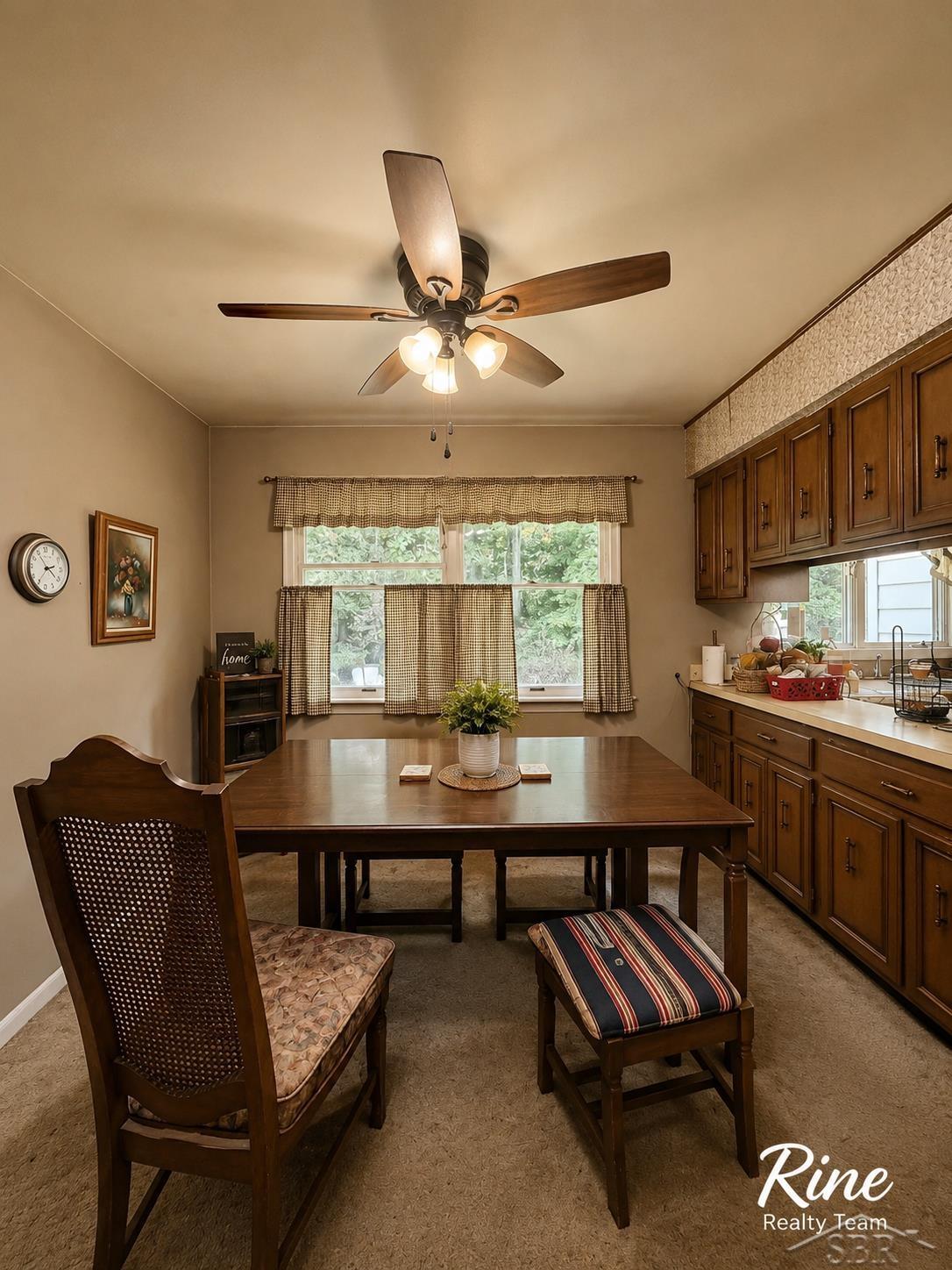4924 Thurlby Street Property Photo 19