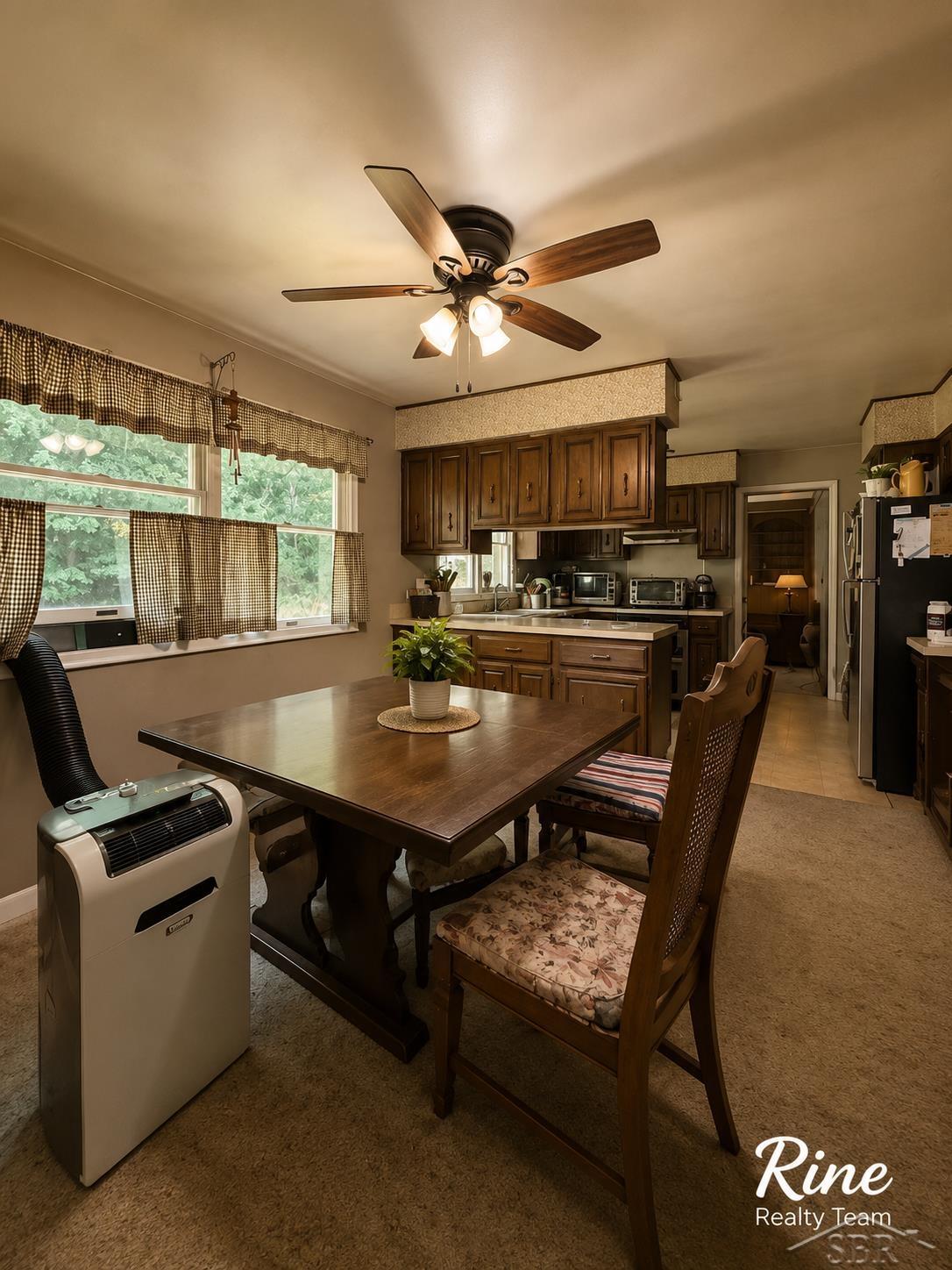 4924 Thurlby Street Property Photo 20