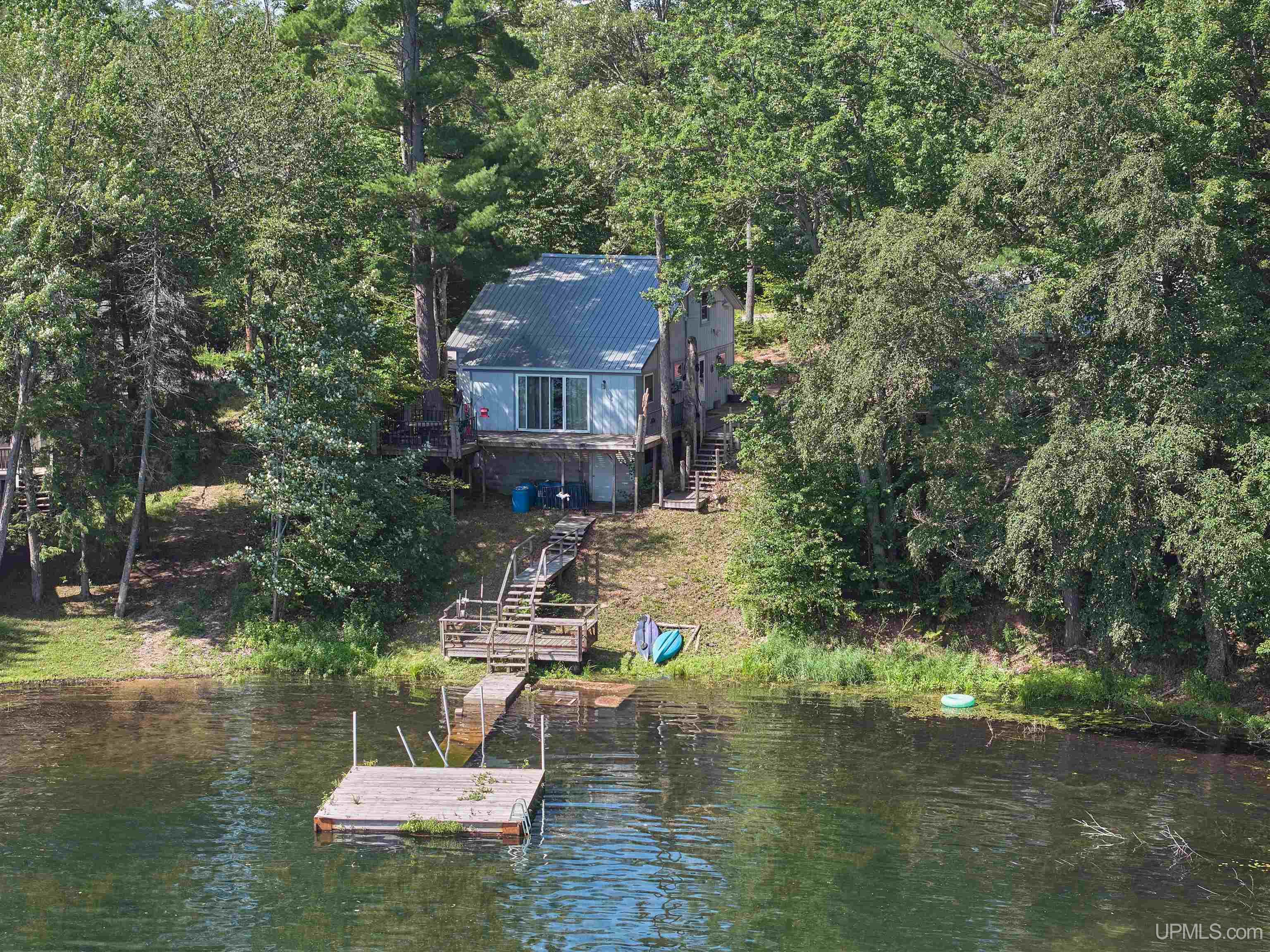 E8980 Powell Lake Road Property Photo 1