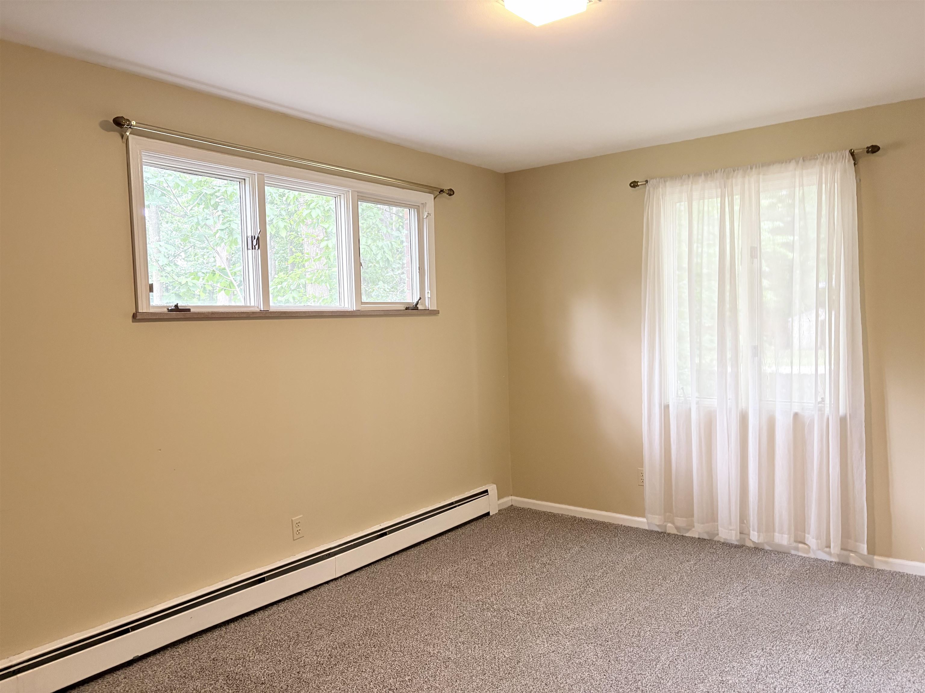 1402 Woodslea Street Property Photo 34