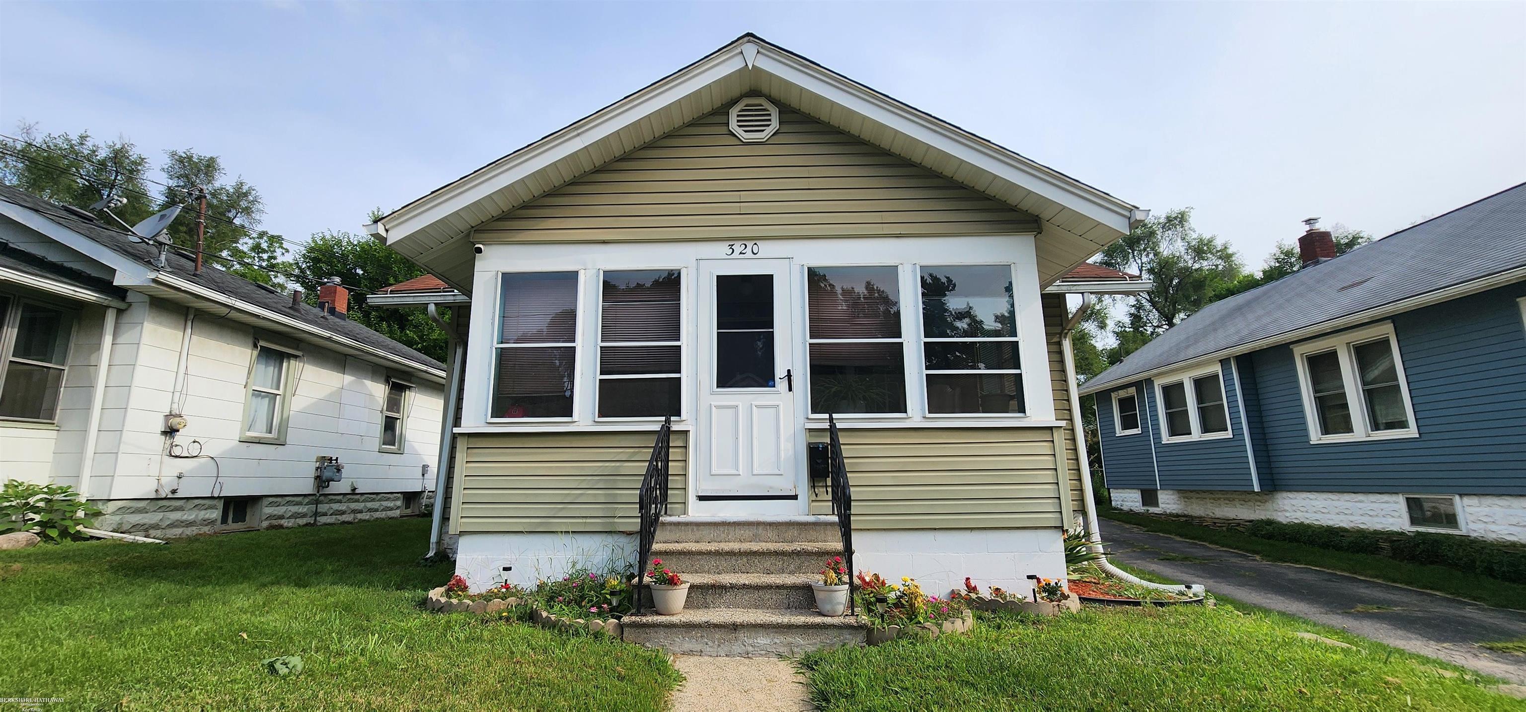 320 E Prospect Street