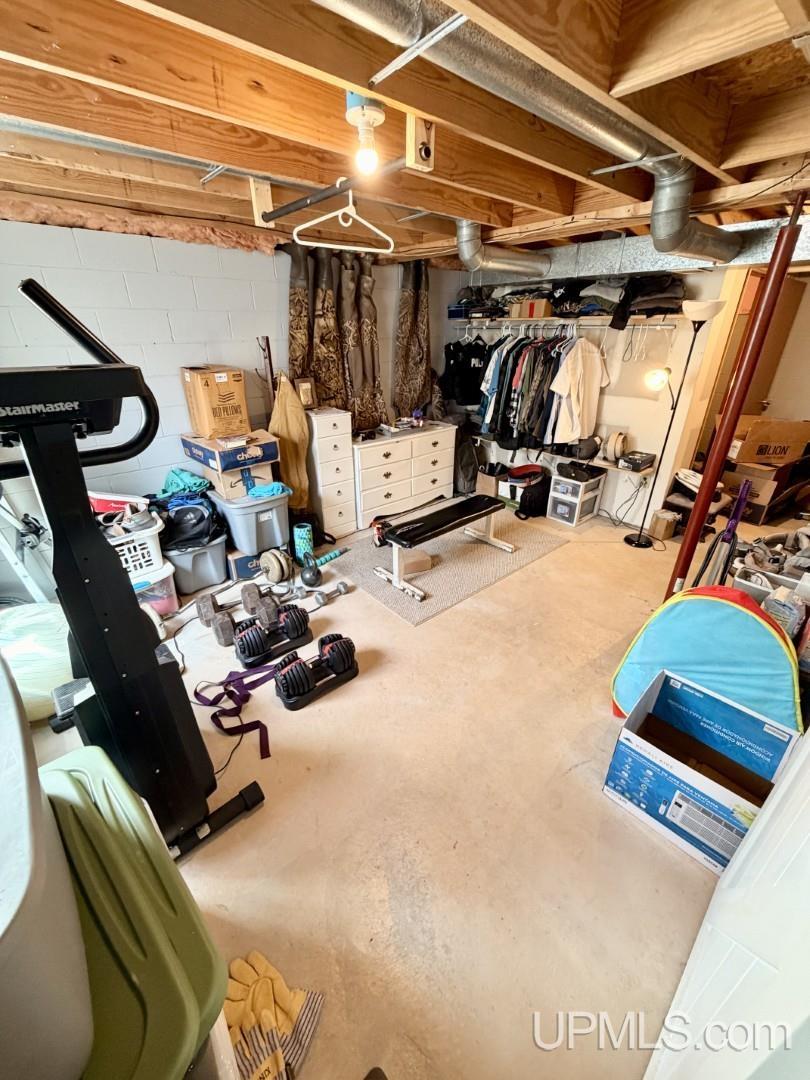 636 County Road Property Photo 21