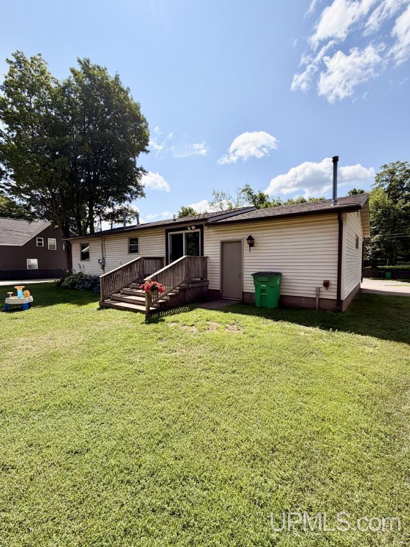 636 County Road Property Photo 28