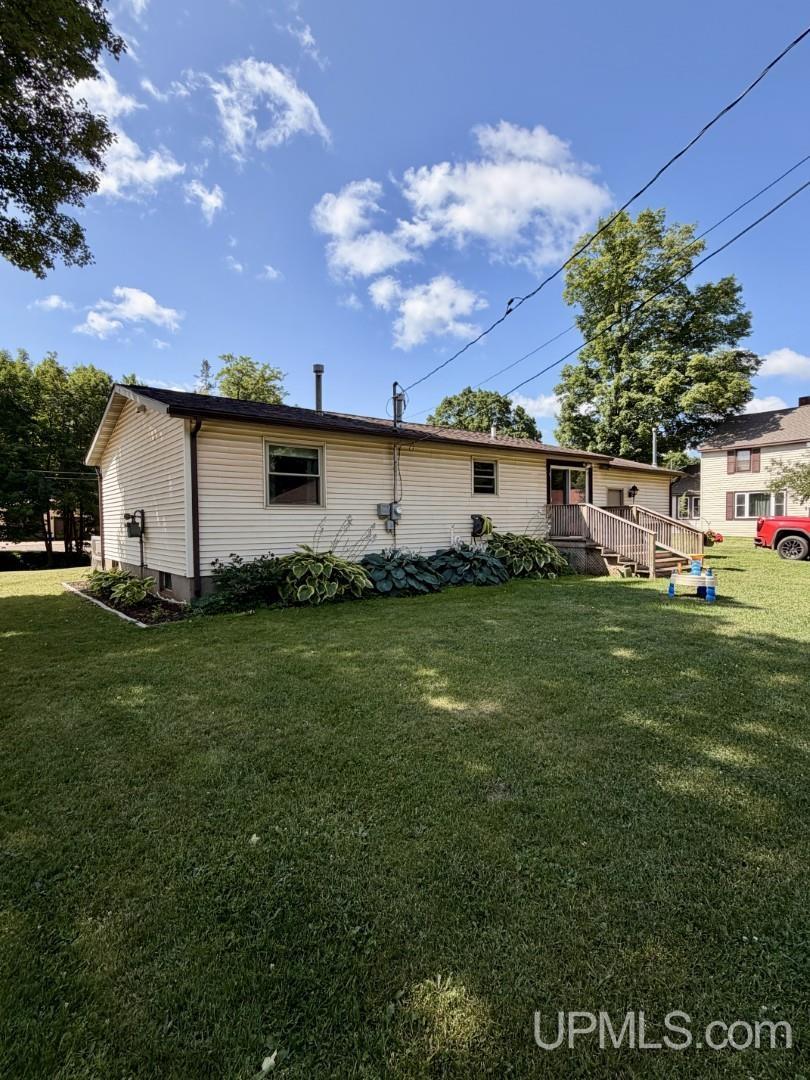 636 County Road Property Photo 29