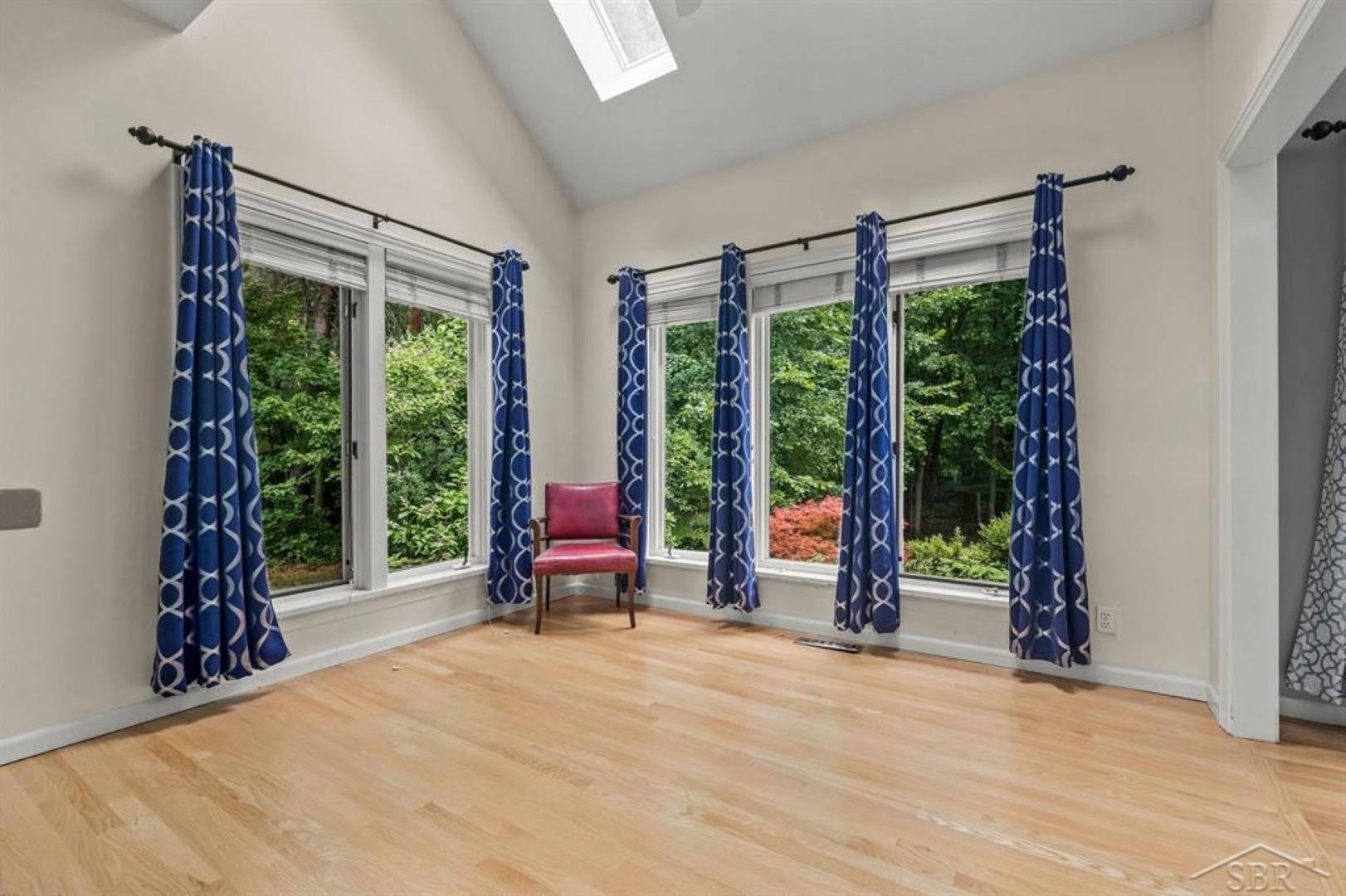 5004 Warblers Way Property Photo 14