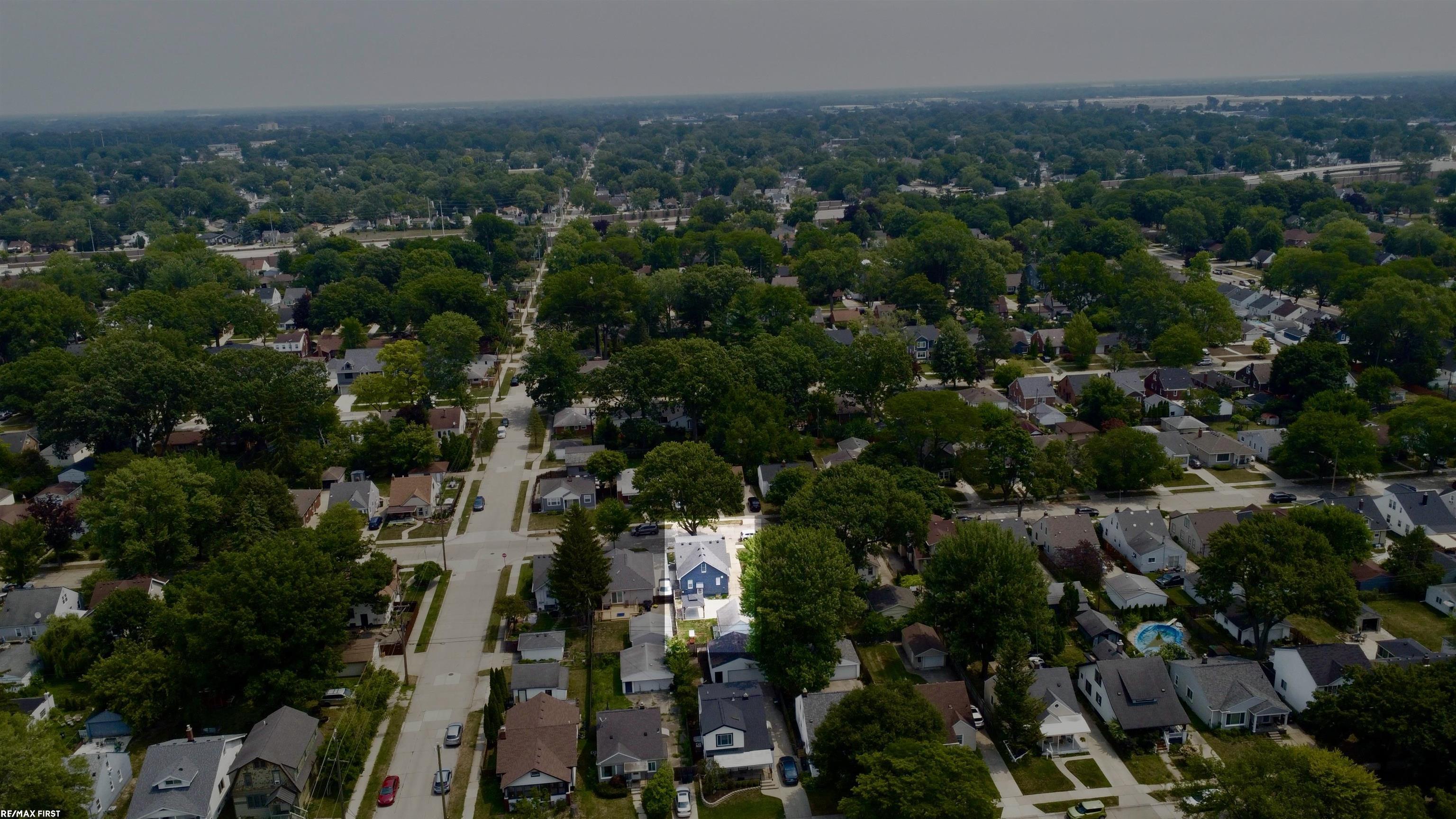 608 S Edgeworth Avenue Property Photo 4