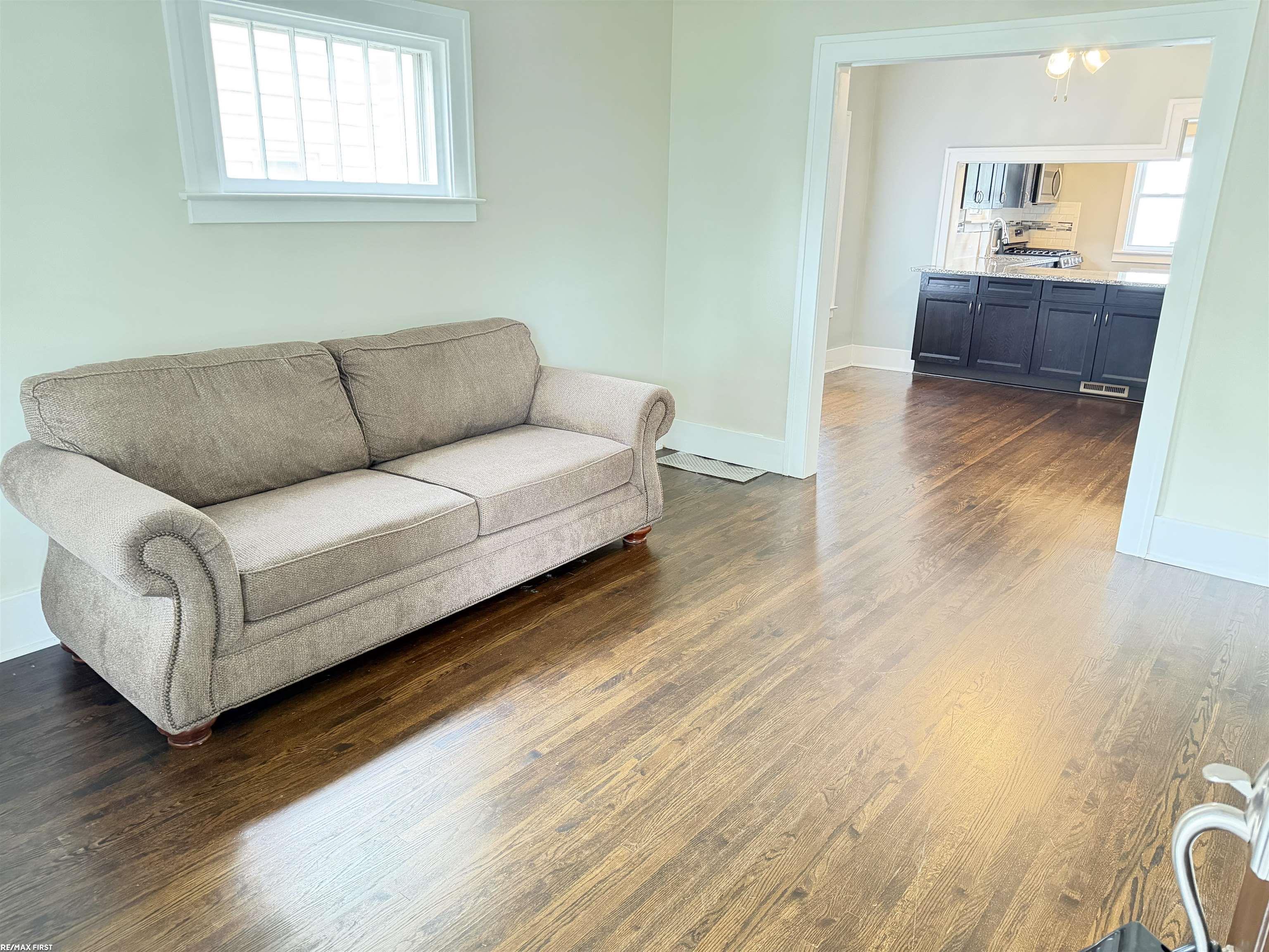 608 S Edgeworth Avenue Property Photo 10