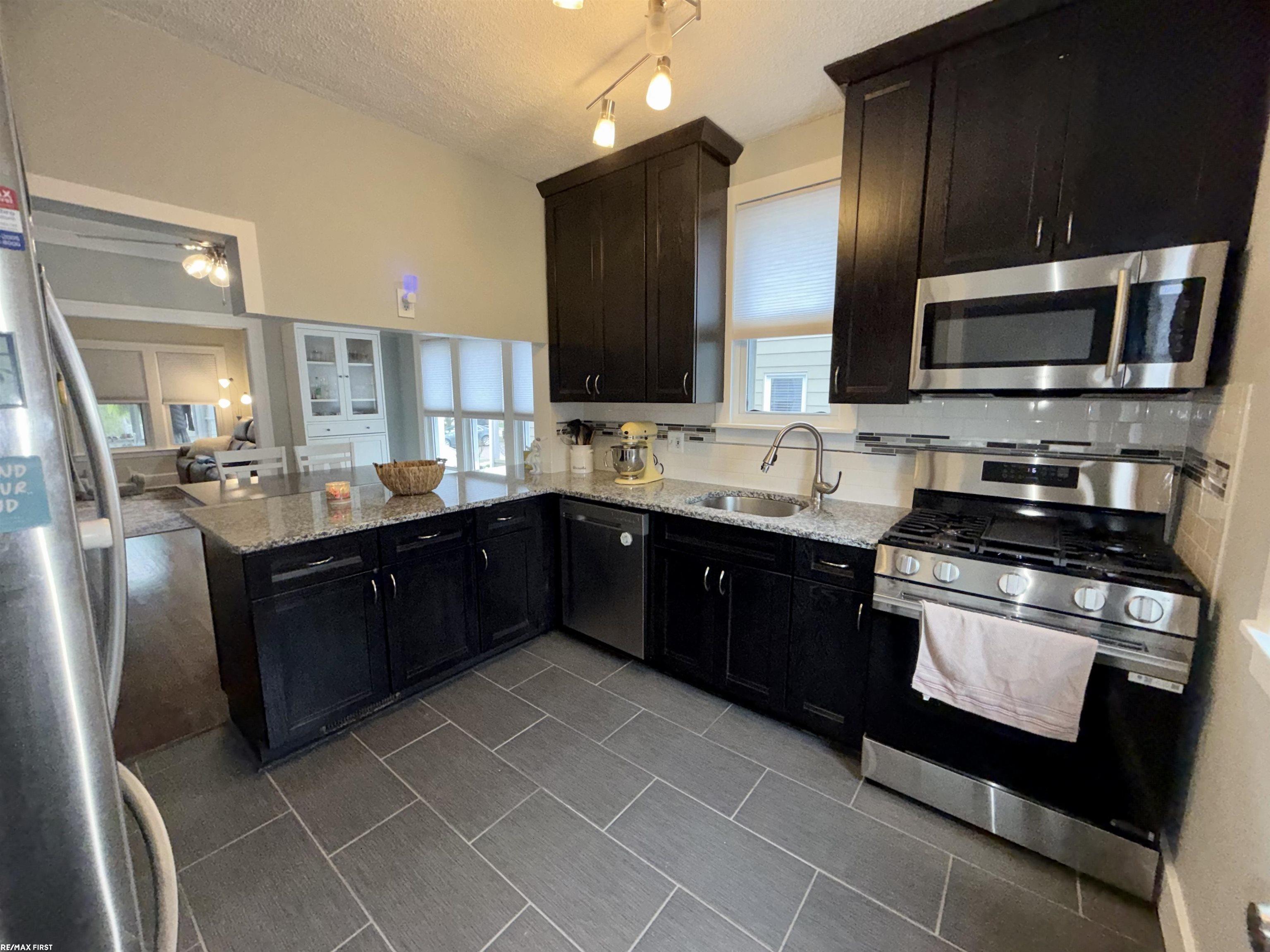 608 S Edgeworth Avenue Property Photo 17