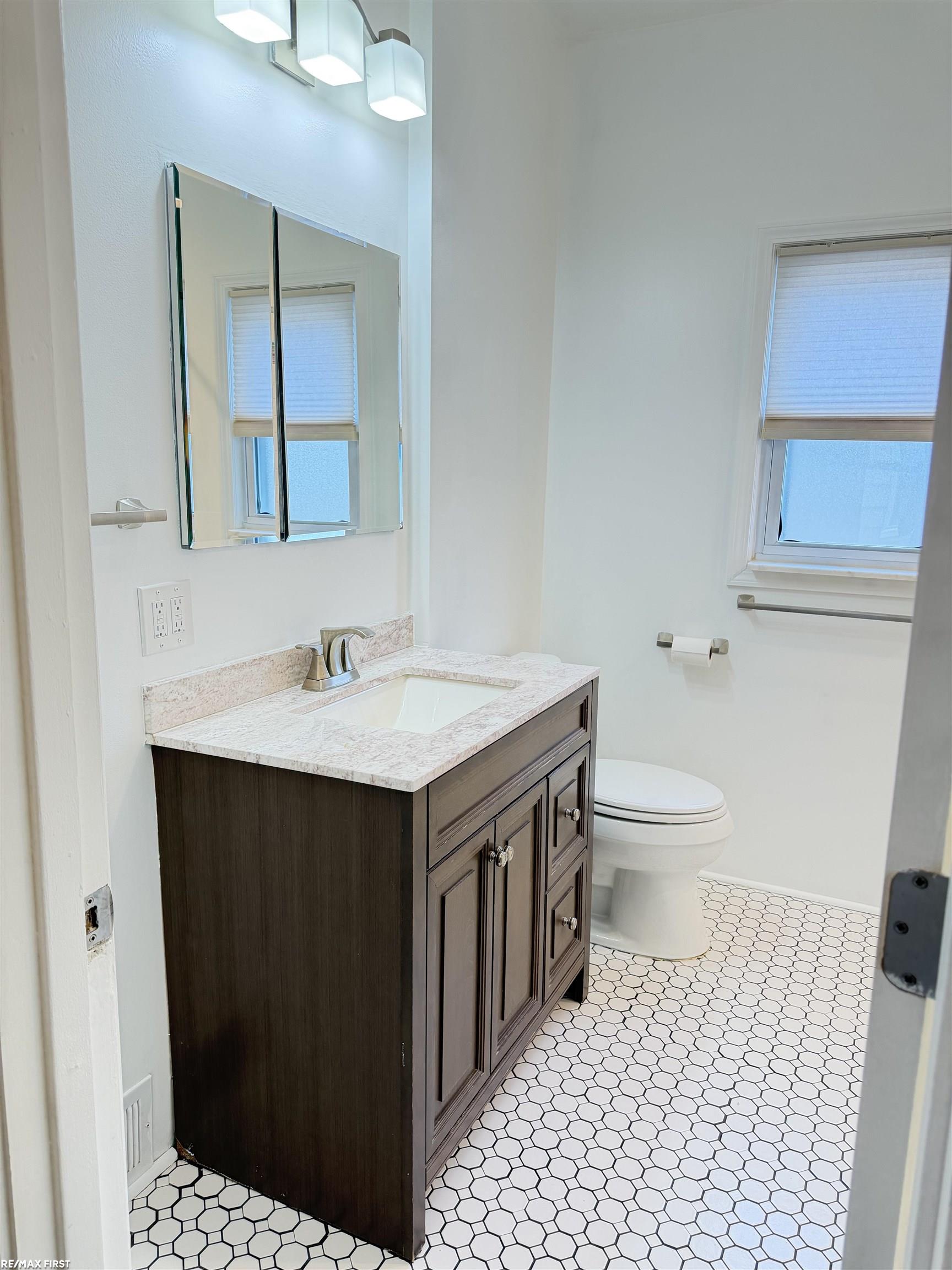 608 S Edgeworth Avenue Property Photo 24