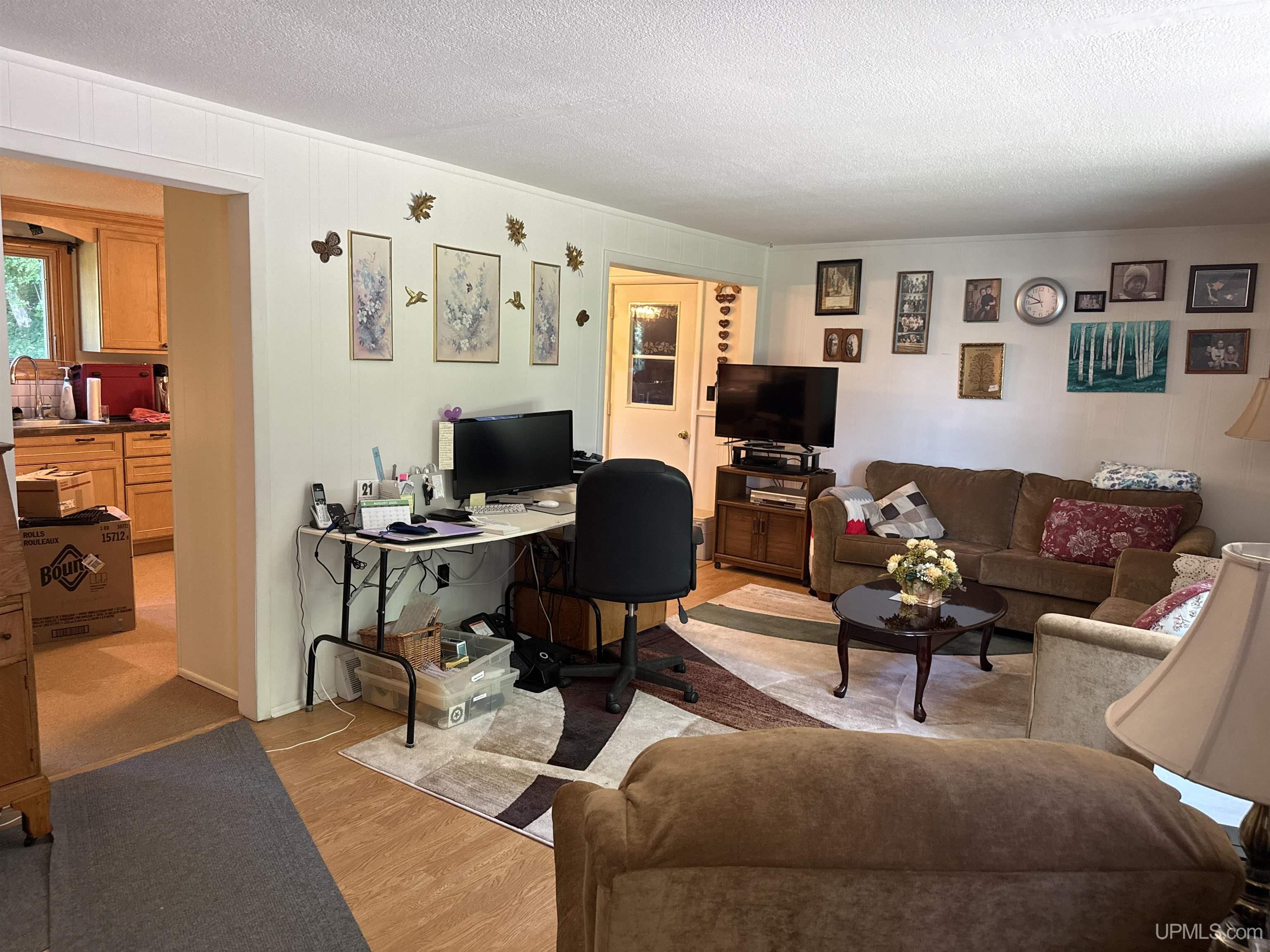 311 Chestnut Street Property Photo 2