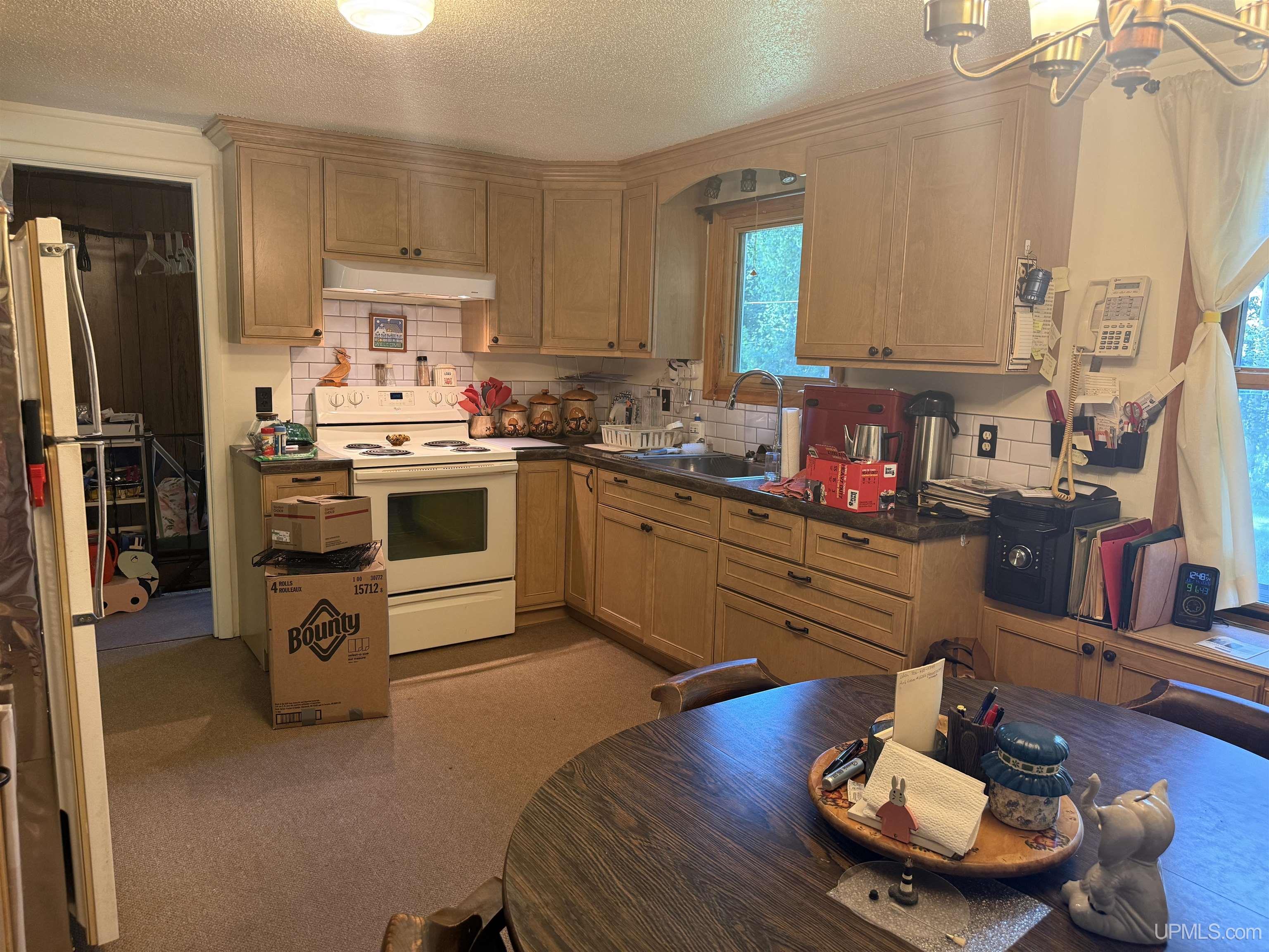 311 Chestnut Street Property Photo 5