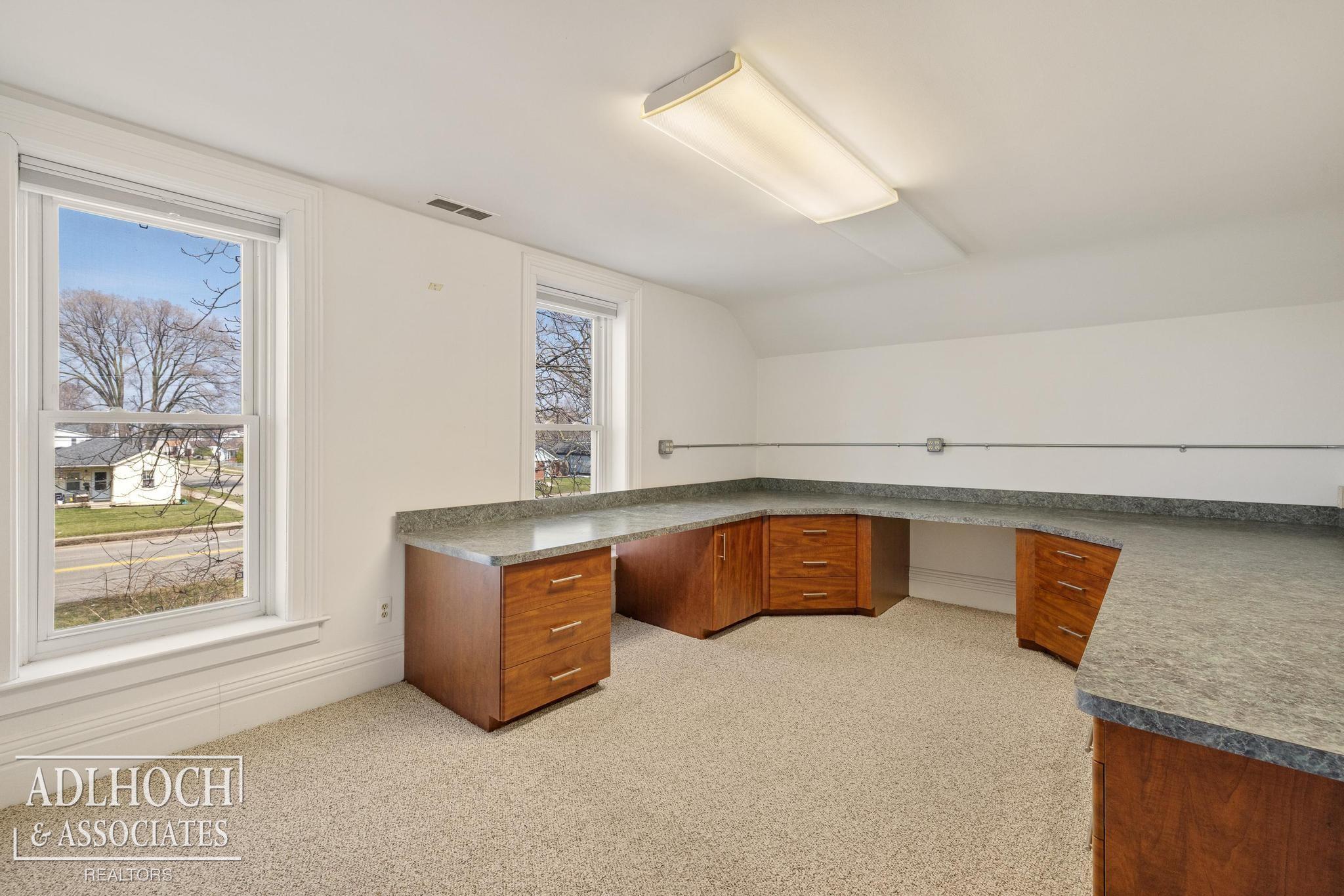 17526 E 10 Mile Road Property Photo 8