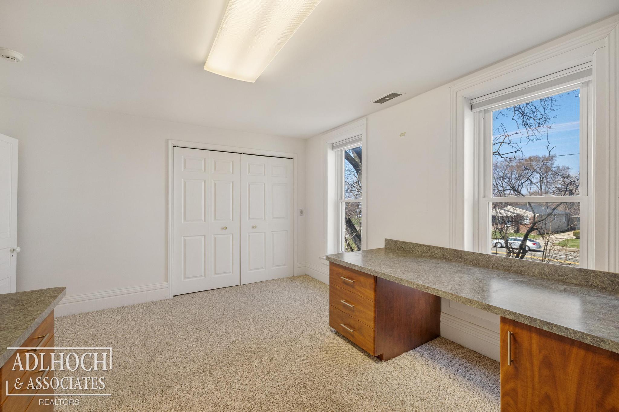 17526 E 10 Mile Road Property Photo 12