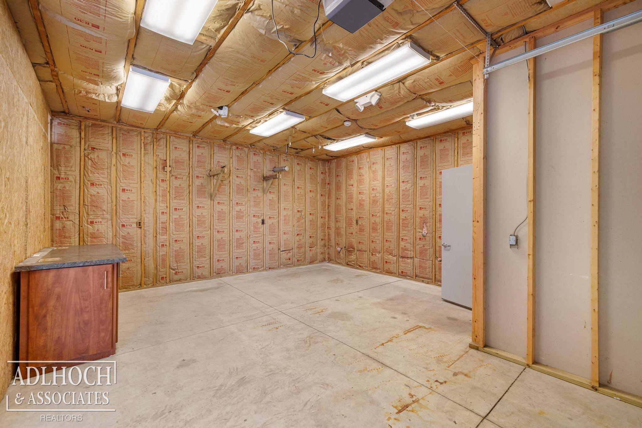 17526 E 10 Mile Road Property Photo 19