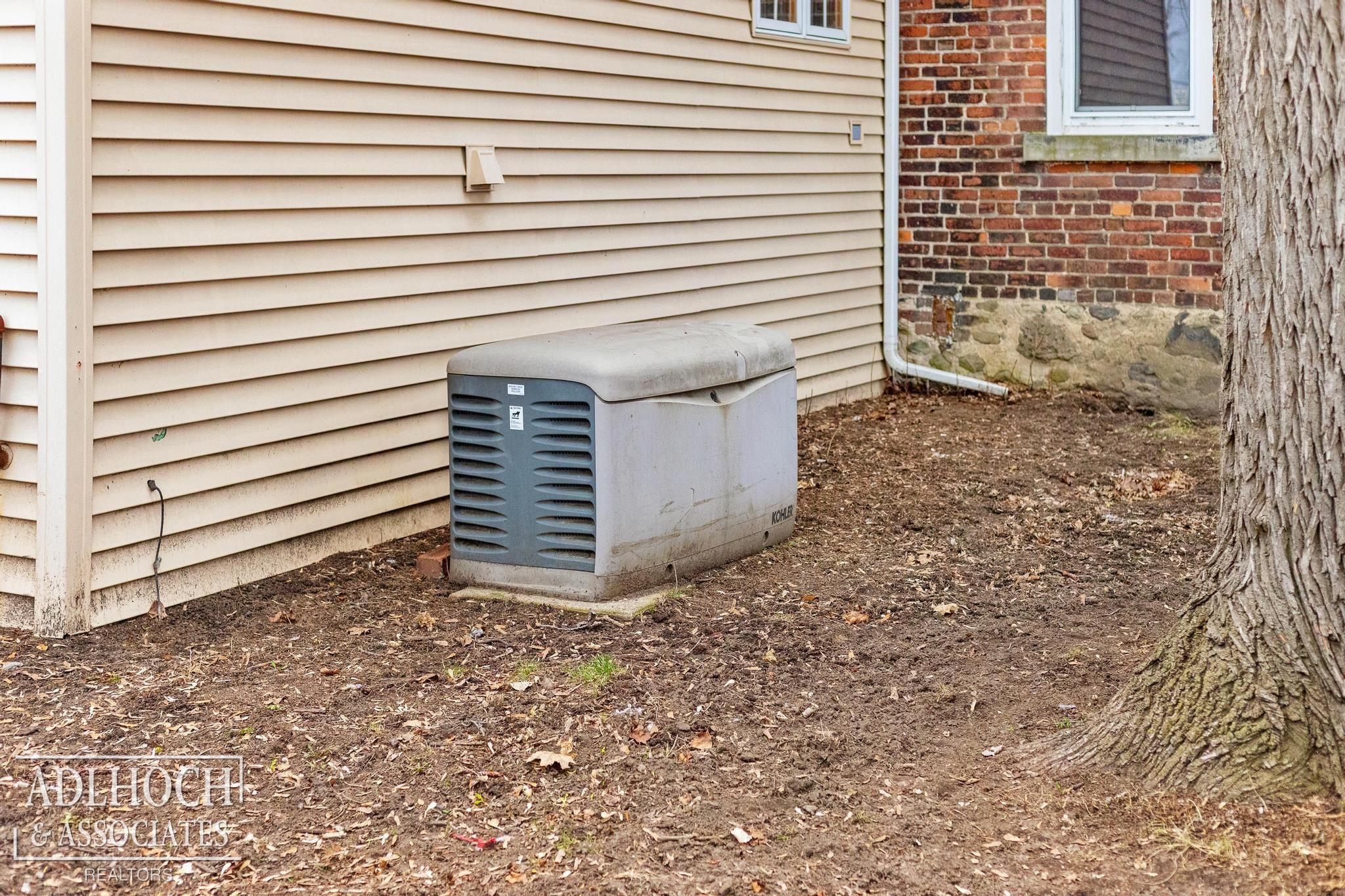 17526 E 10 Mile Road Property Photo 21