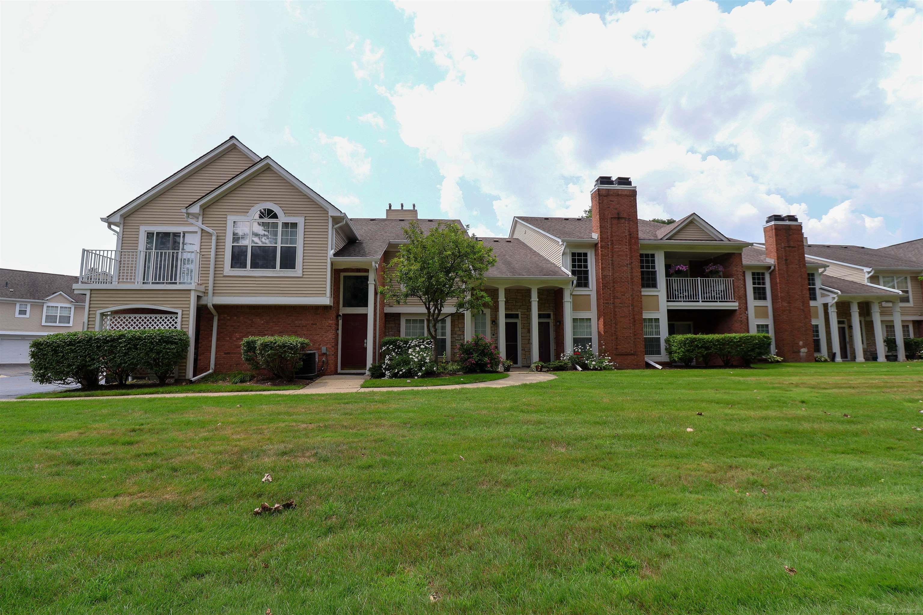 56222 Troon N Drive Property Photo 1