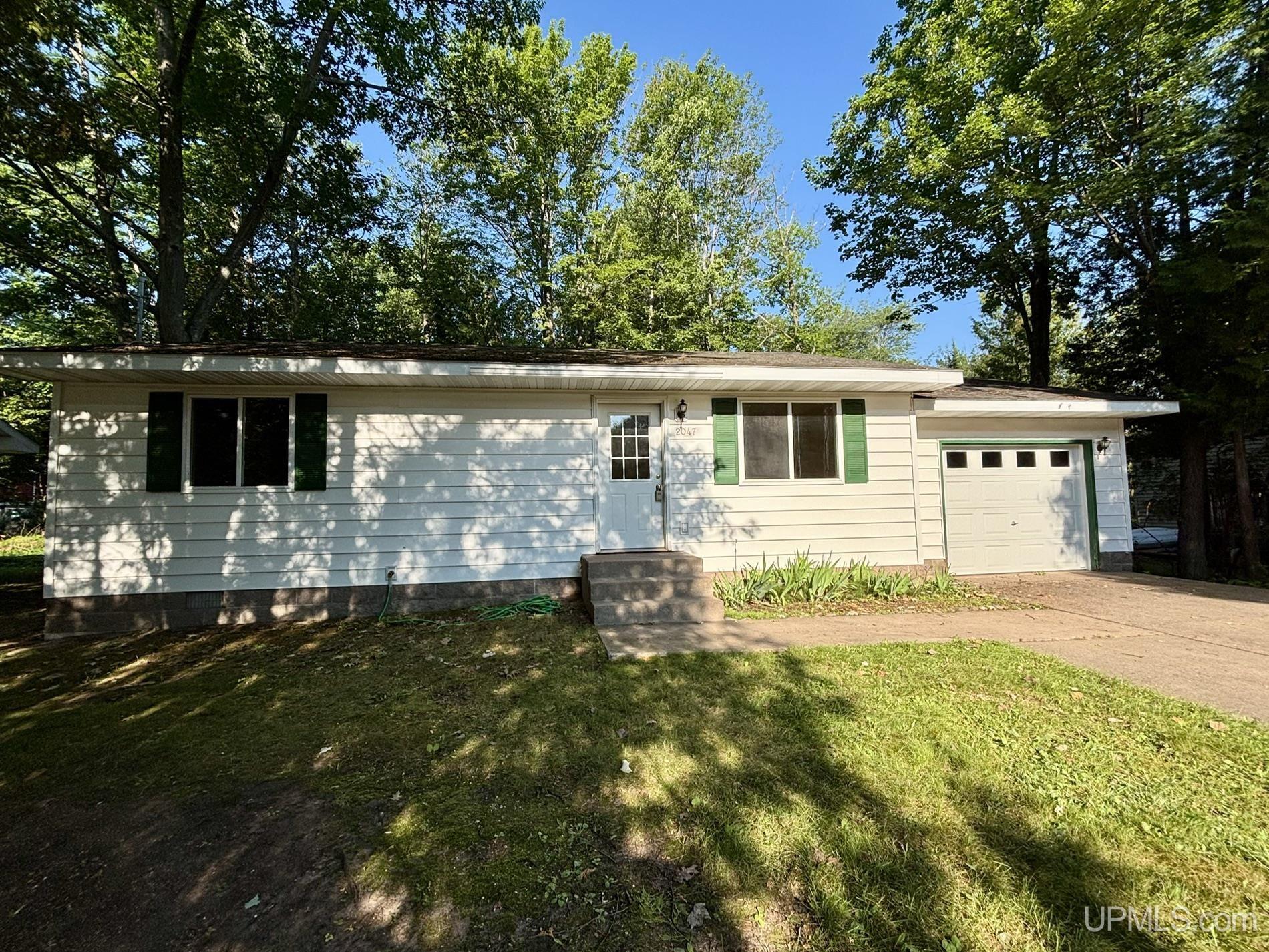 2047 Van Evera Avenue Property Photo 1