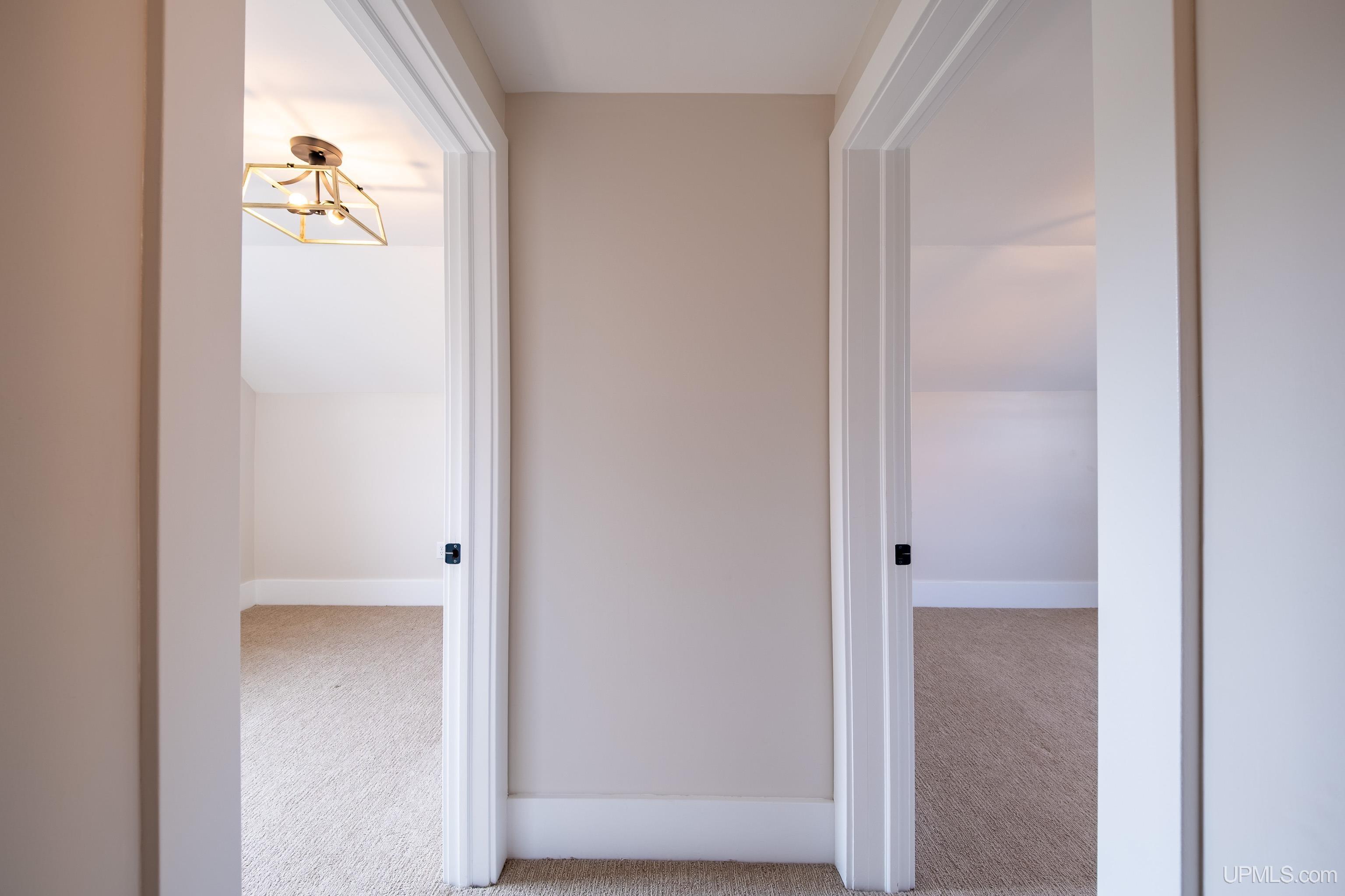 846 N Pine Street Property Photo 18
