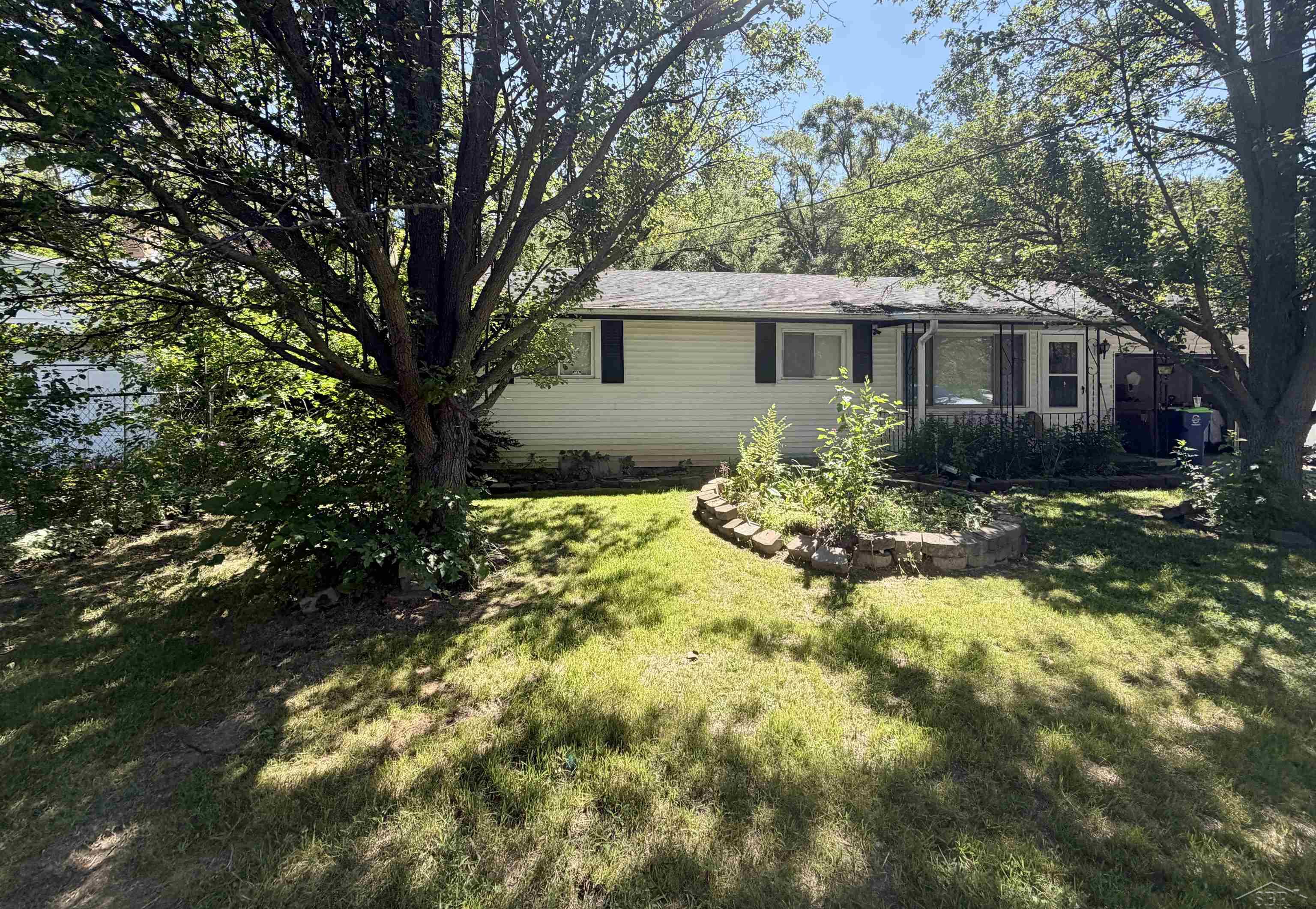 1871 Joy Road