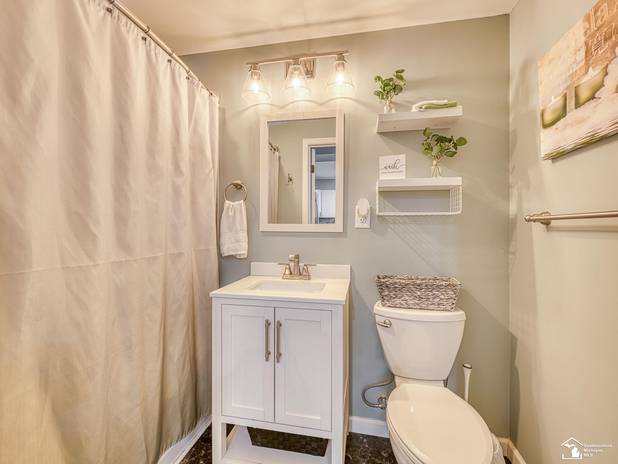 6849 Fortuna Drive Property Photo 20