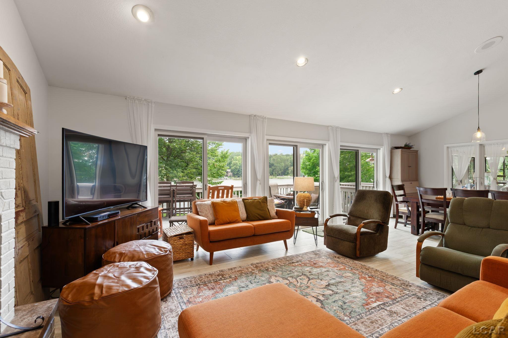 8234 Irish Mist Drive Property Photo 14