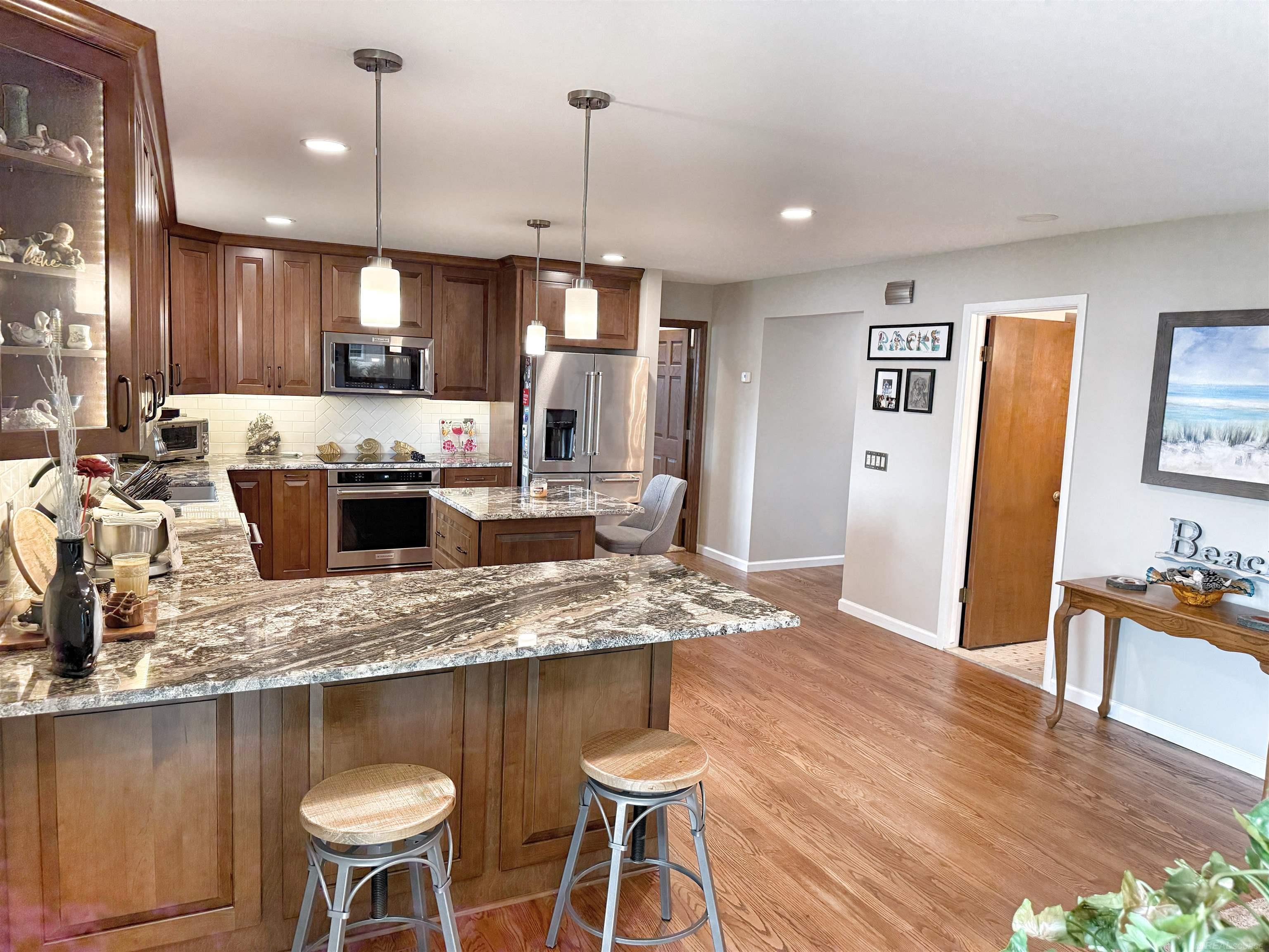 32160 S River Road Property Photo 18