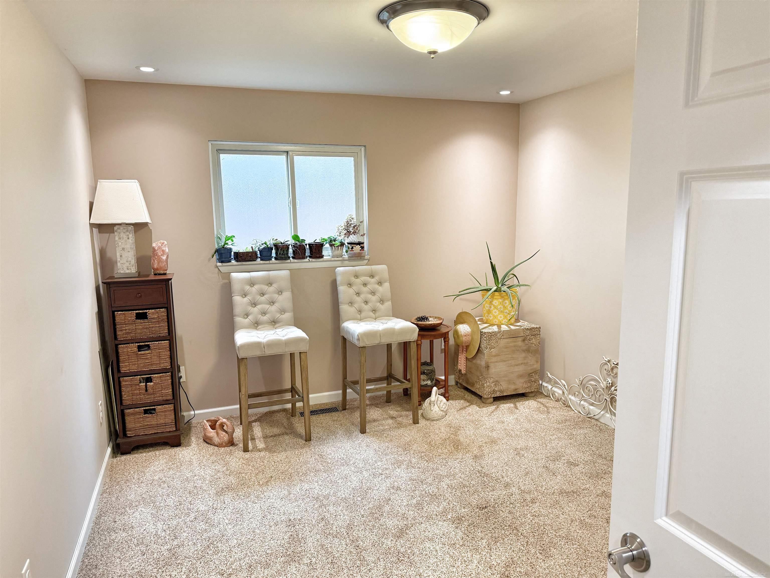 32160 S River Road Property Photo 28
