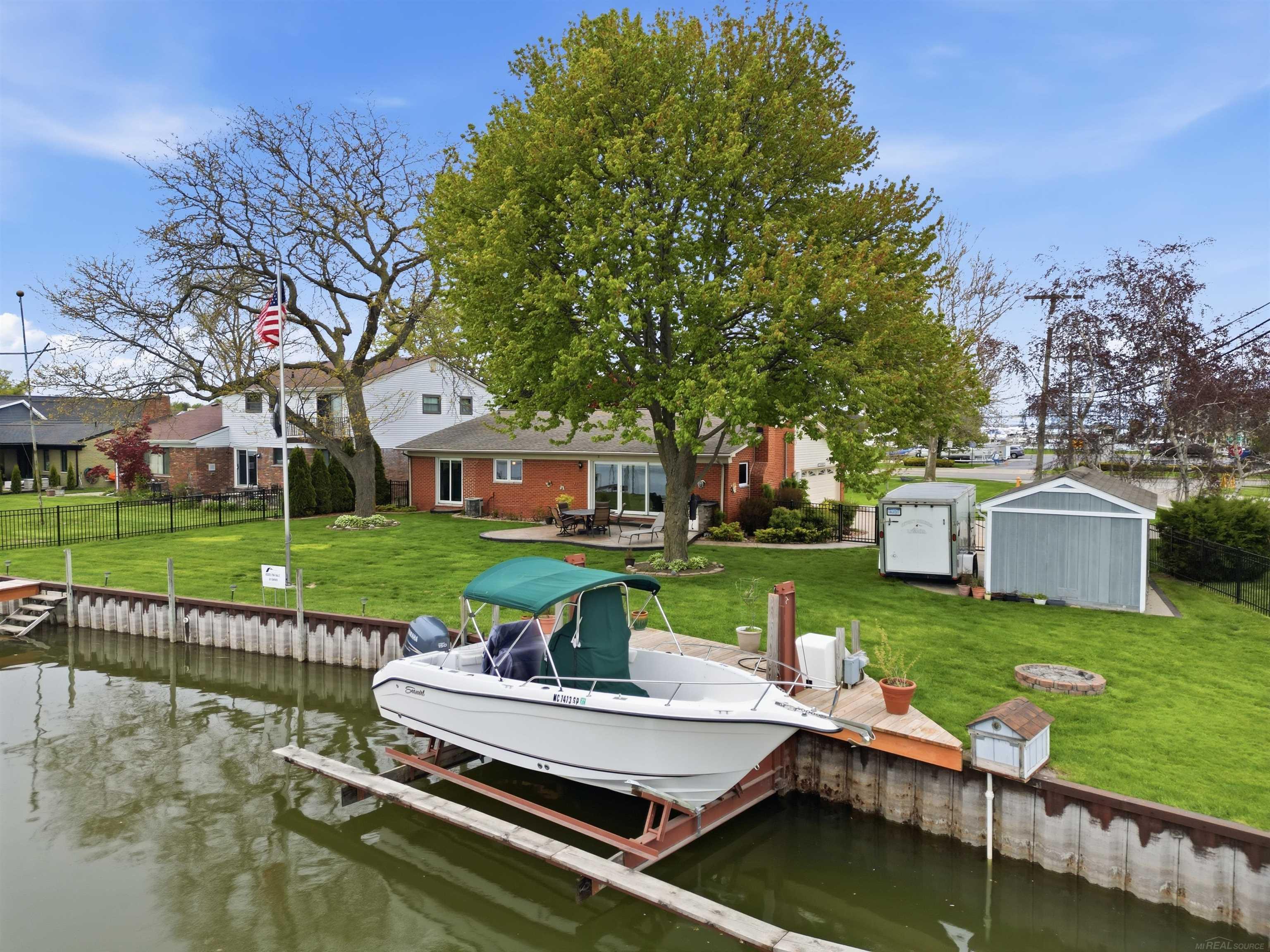 32160 S River Road Property Photo 40