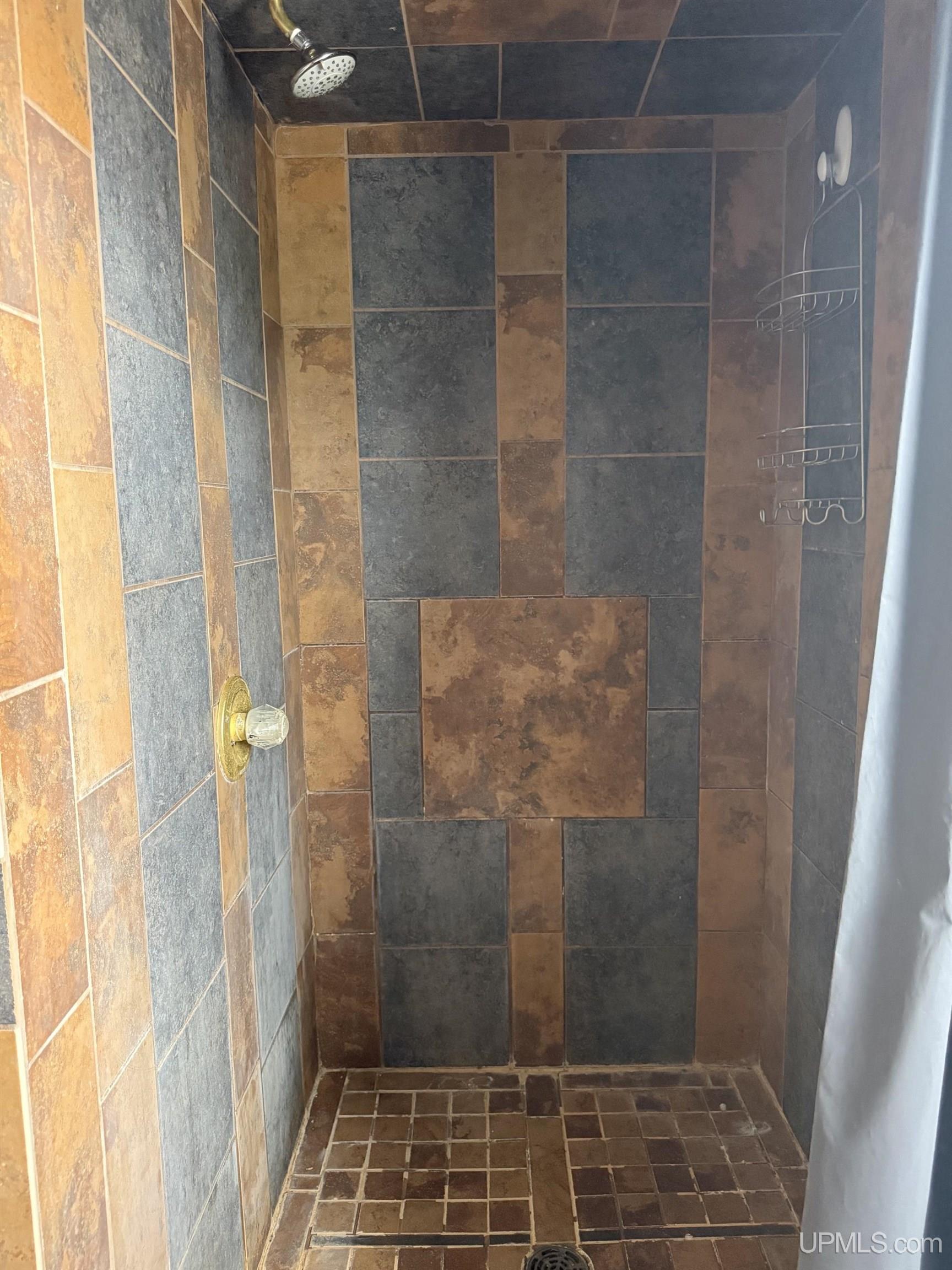 307 Houghton Avenue Property Photo 22