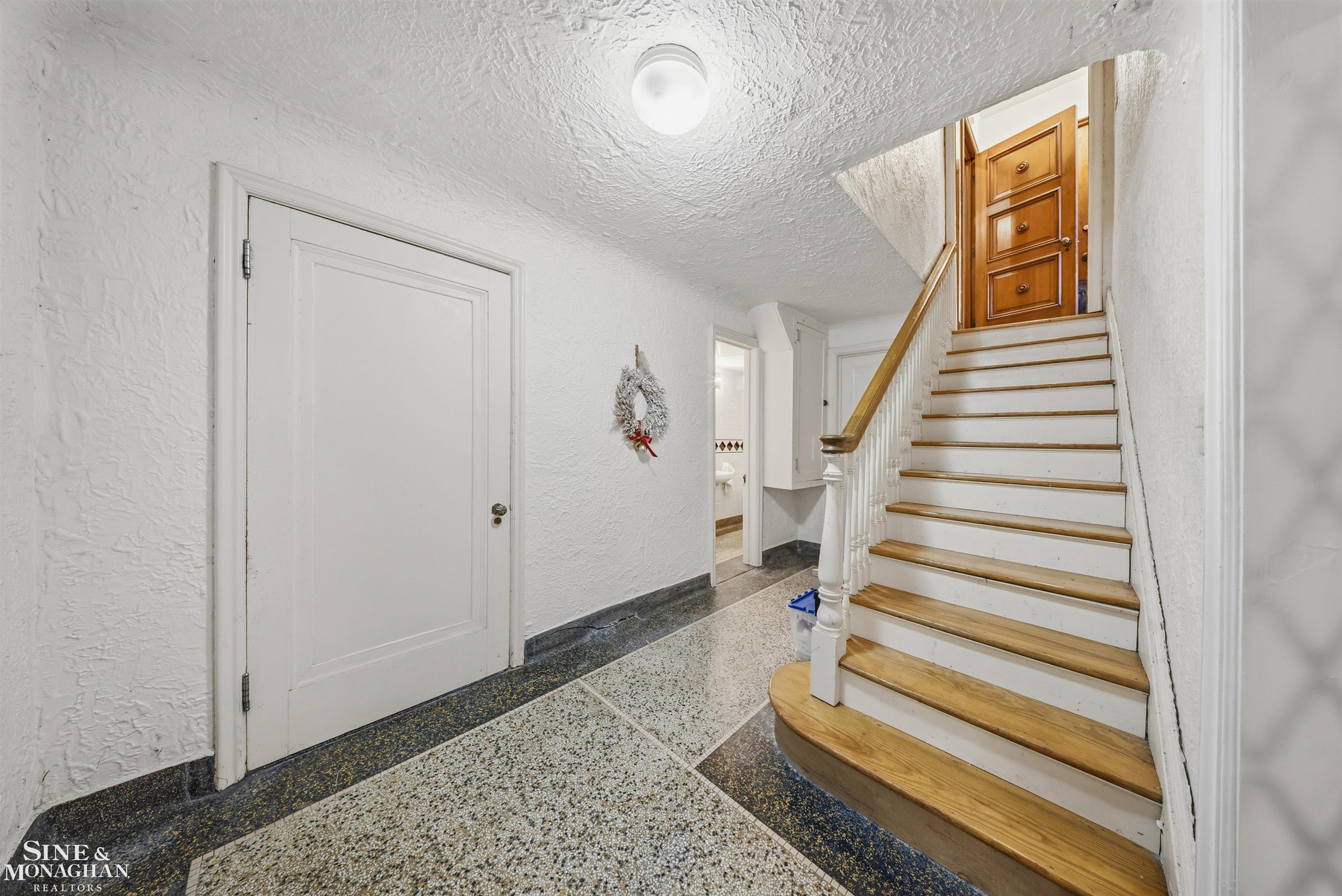 852 Whittier Road Property Photo 55