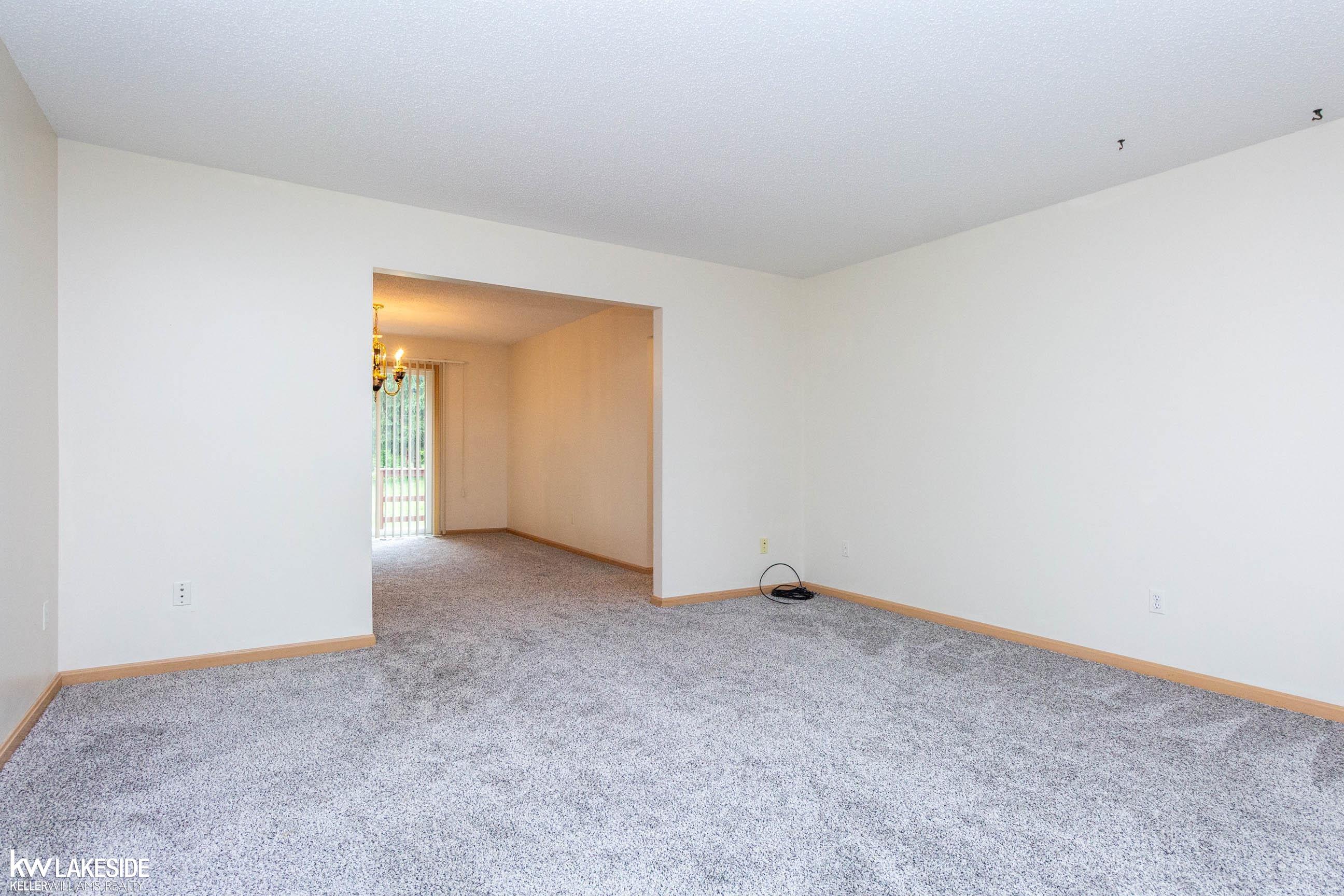 5778 Main St. #2 Street Property Photo 7