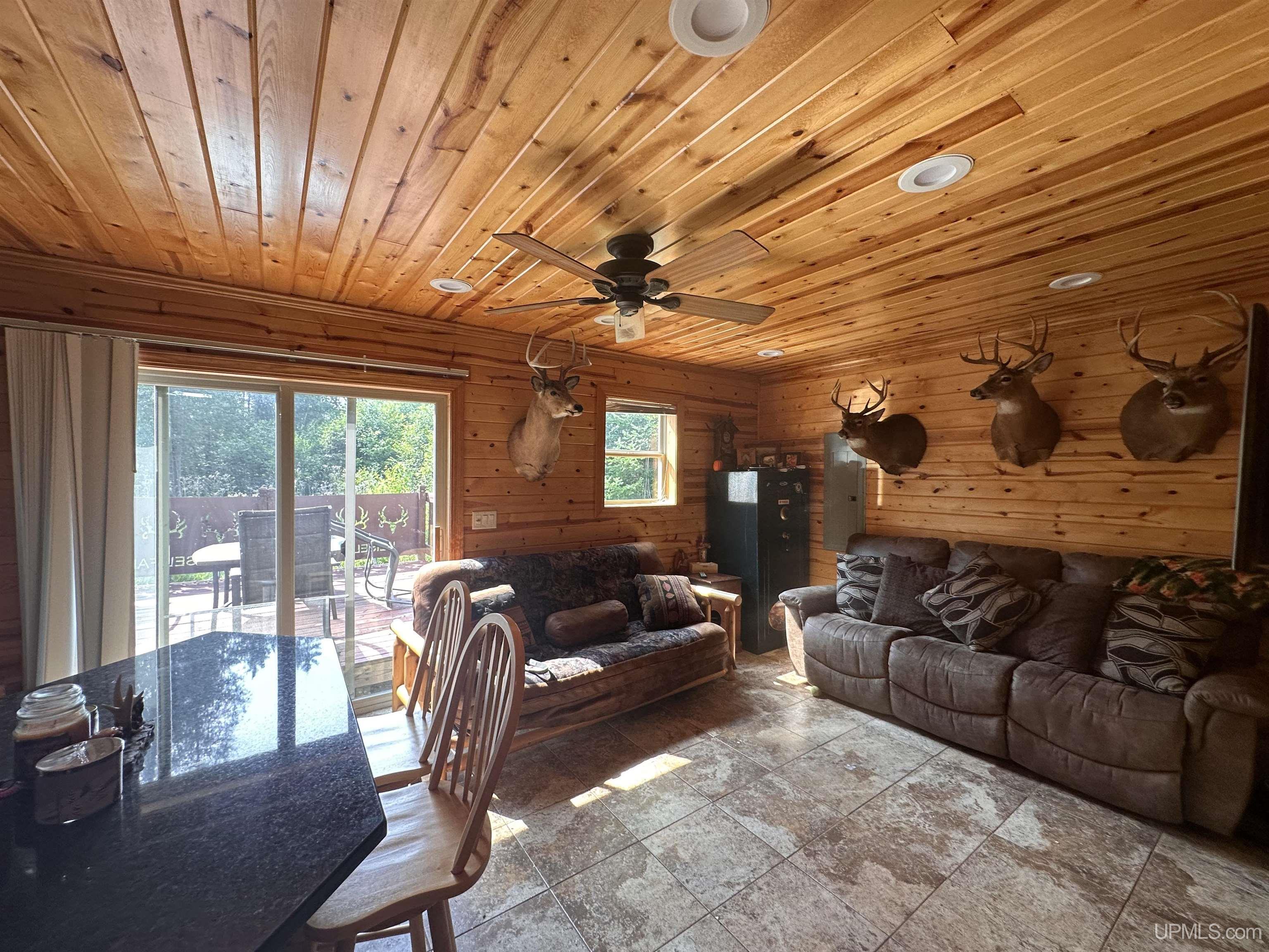 579 Ben Nichols Road Property Photo 7