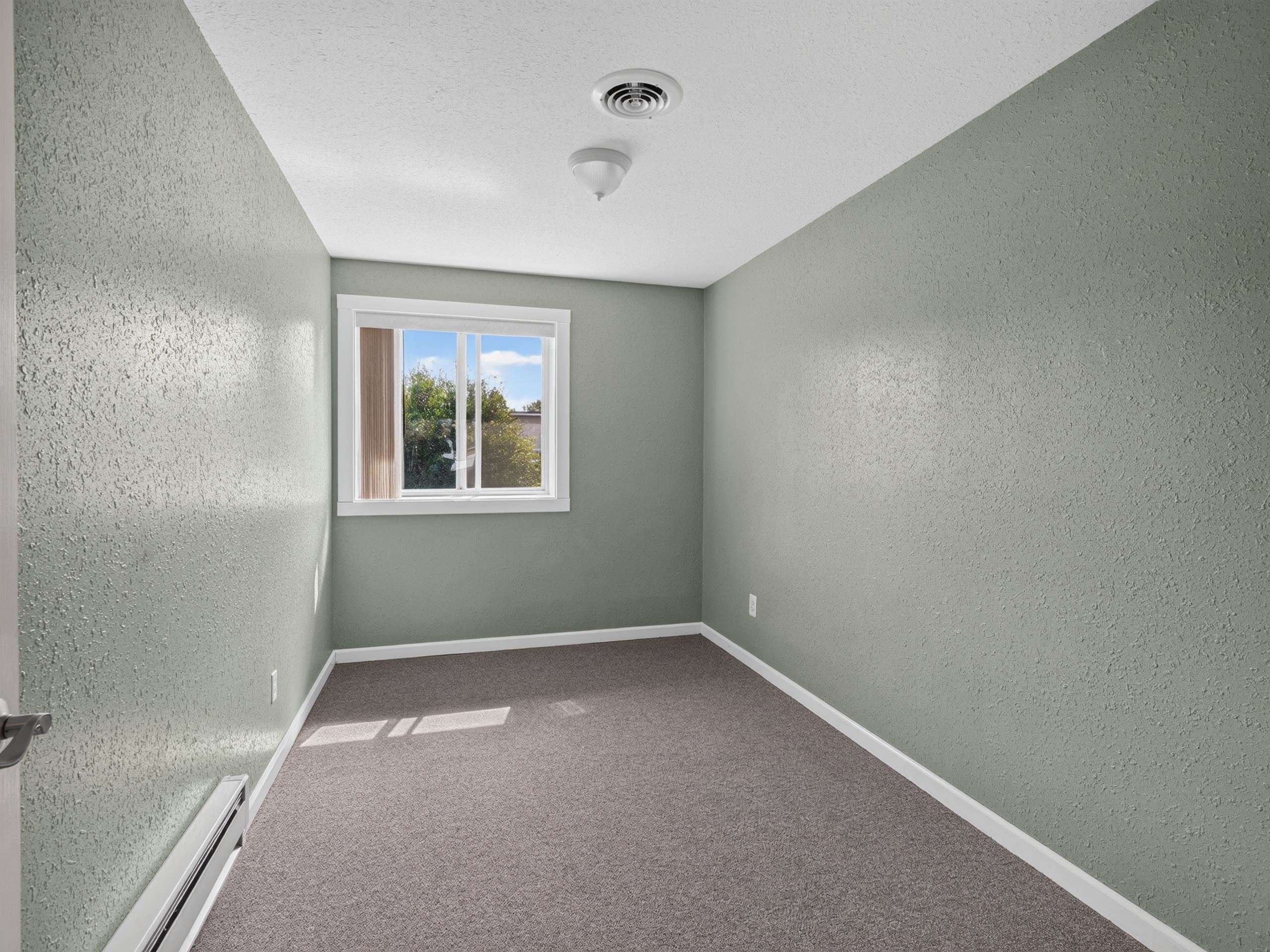 200 S 4th Street Property Photo 26