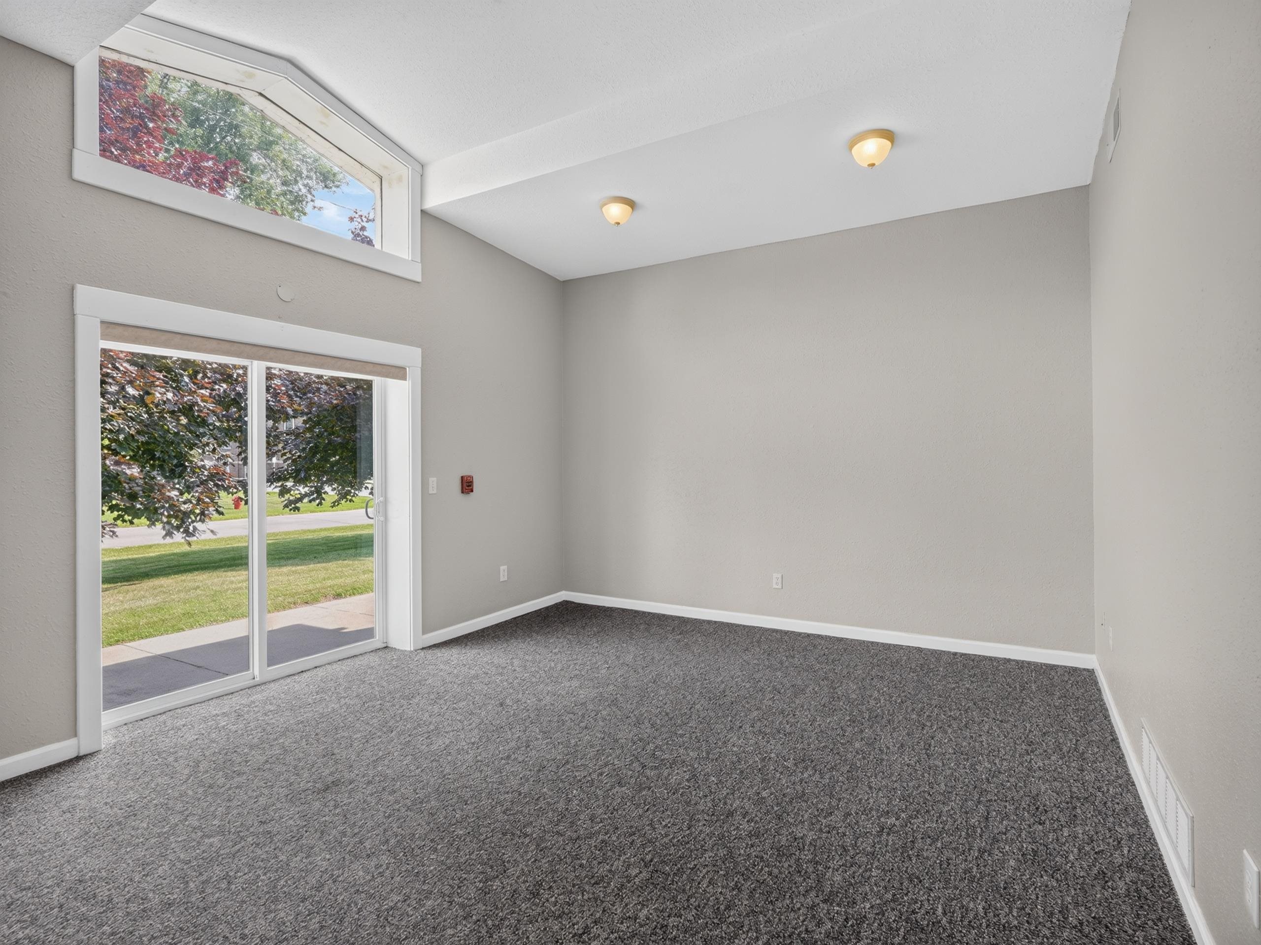 200 S 4th Street Property Photo 37