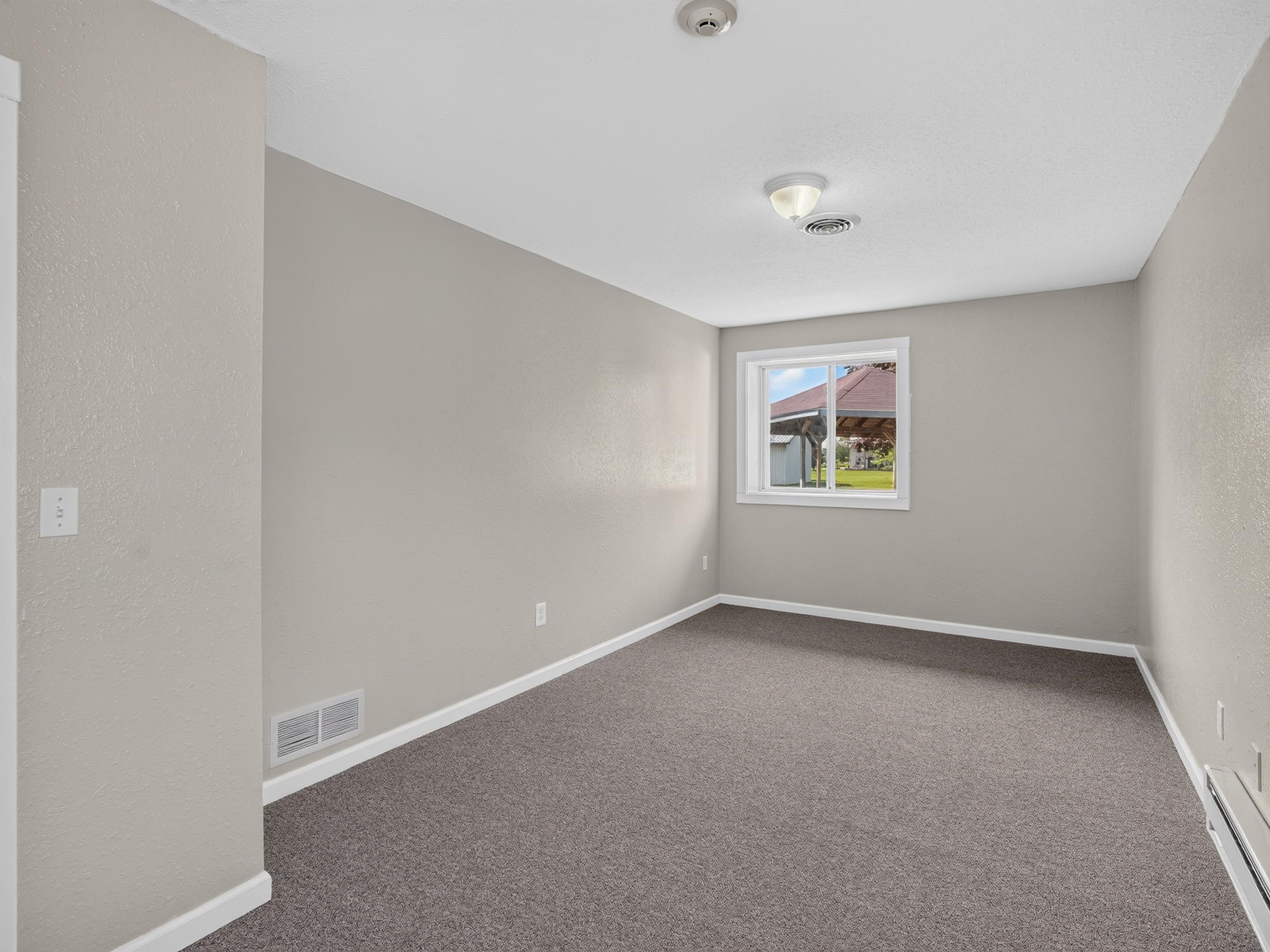 200 S 4th Street Property Photo 57