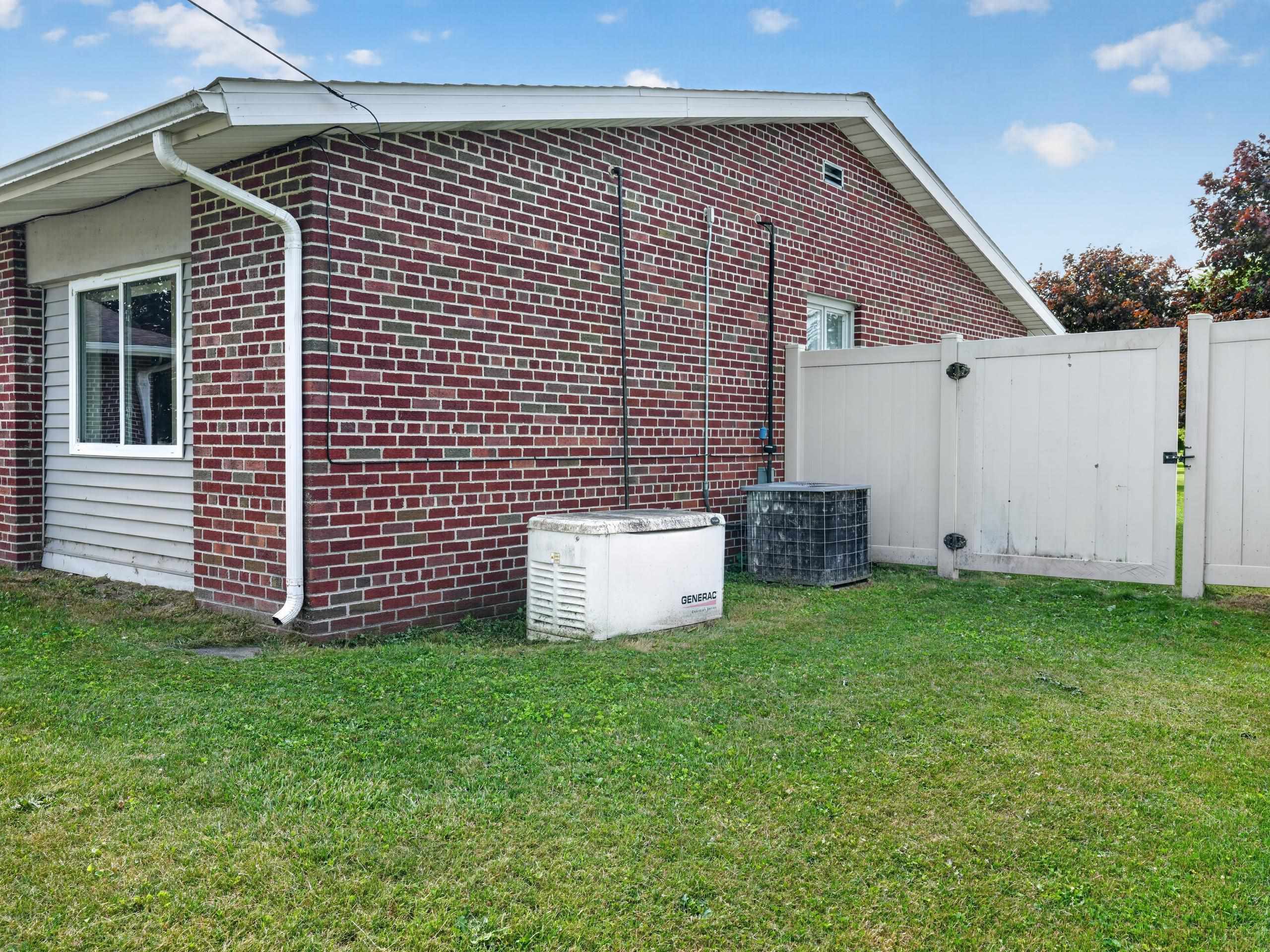 200 S 4th Street Property Photo 73