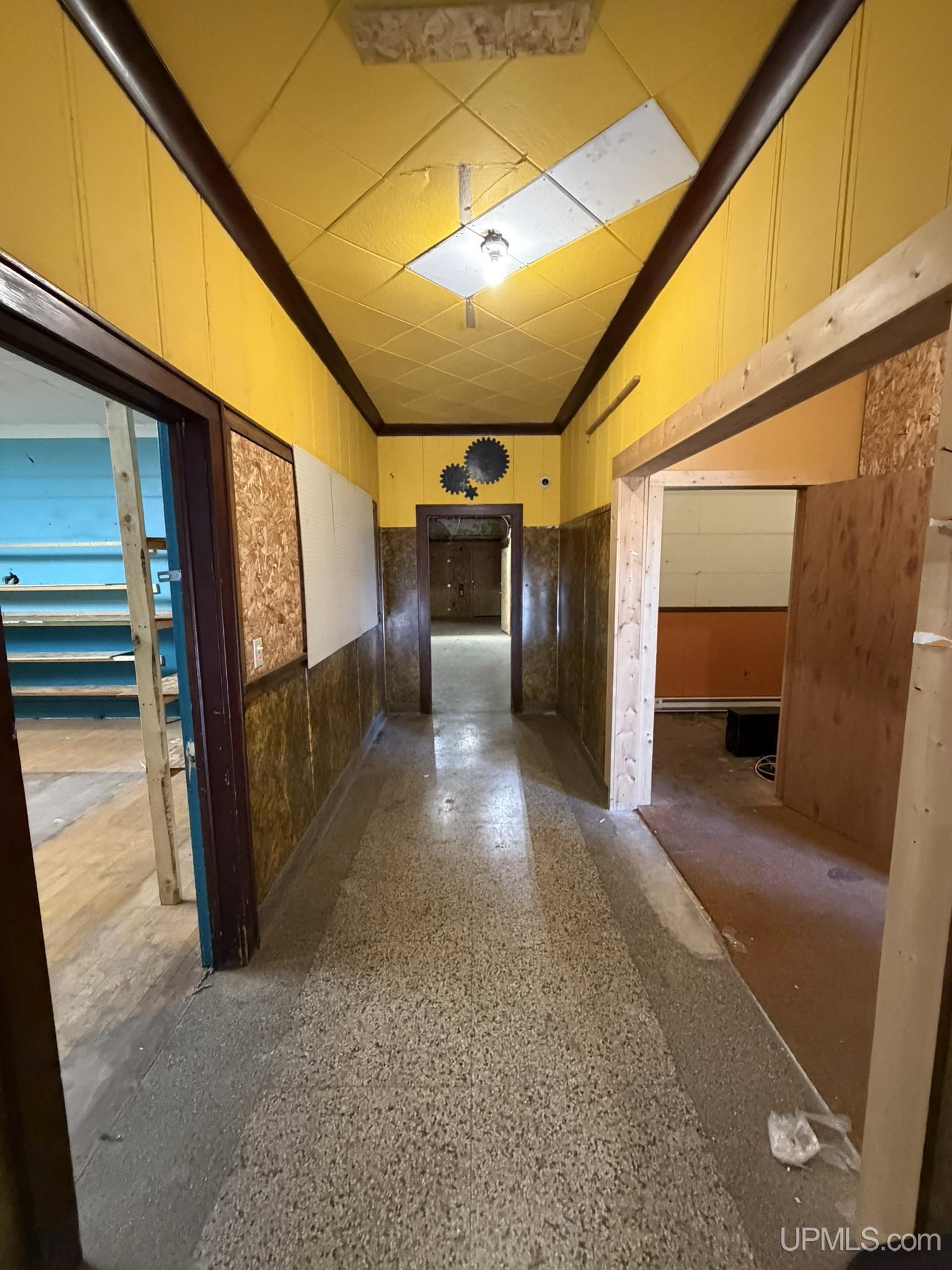 106 Canda Street Property Photo 4