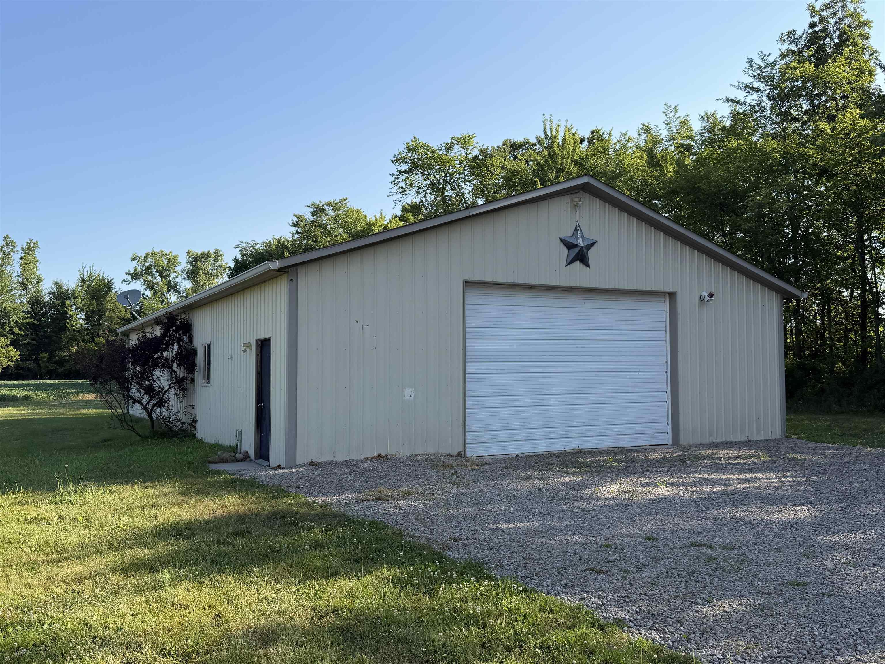 10010 Alpine Road Property Photo 6