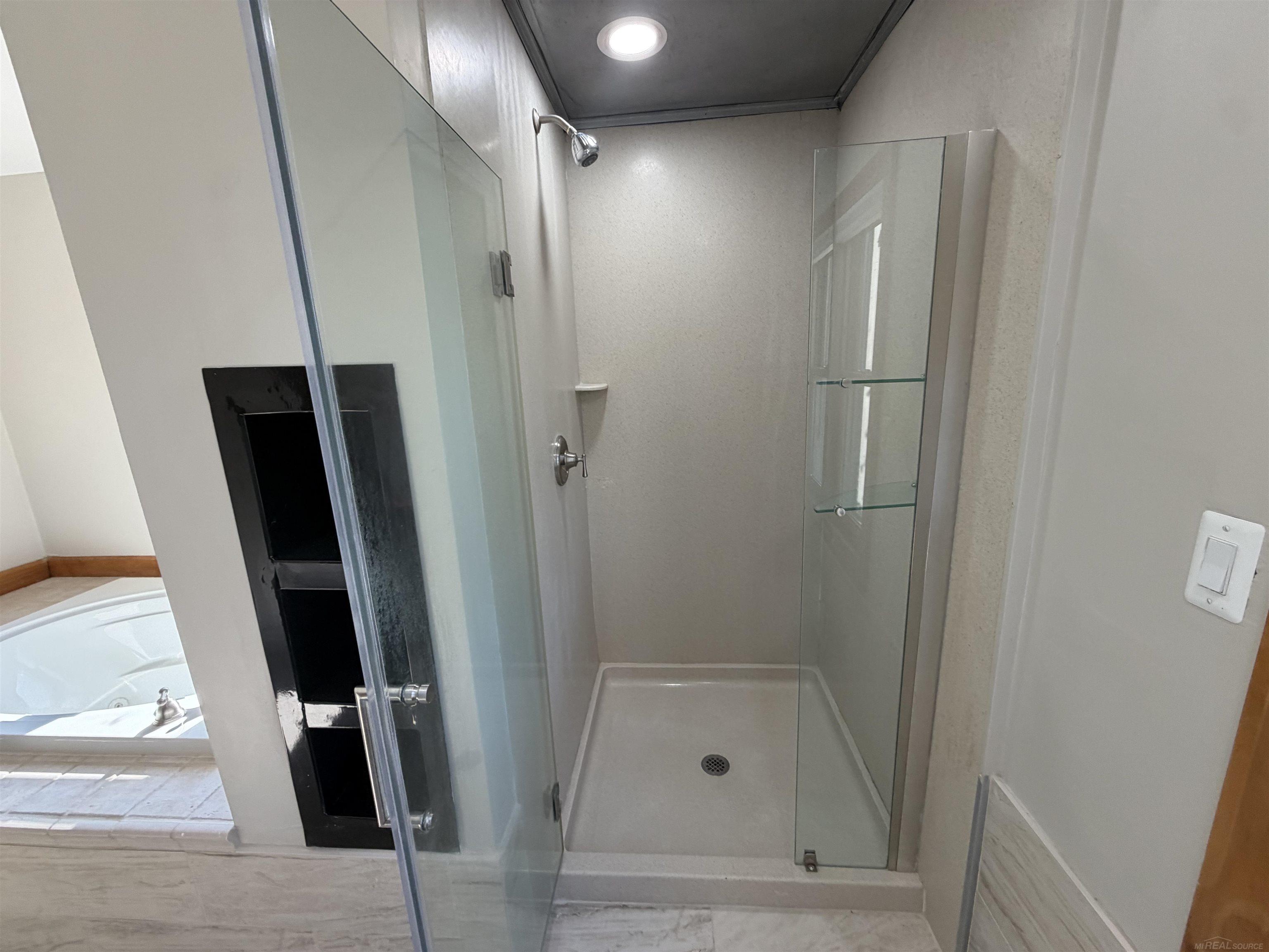 10010 Alpine Road Property Photo 34
